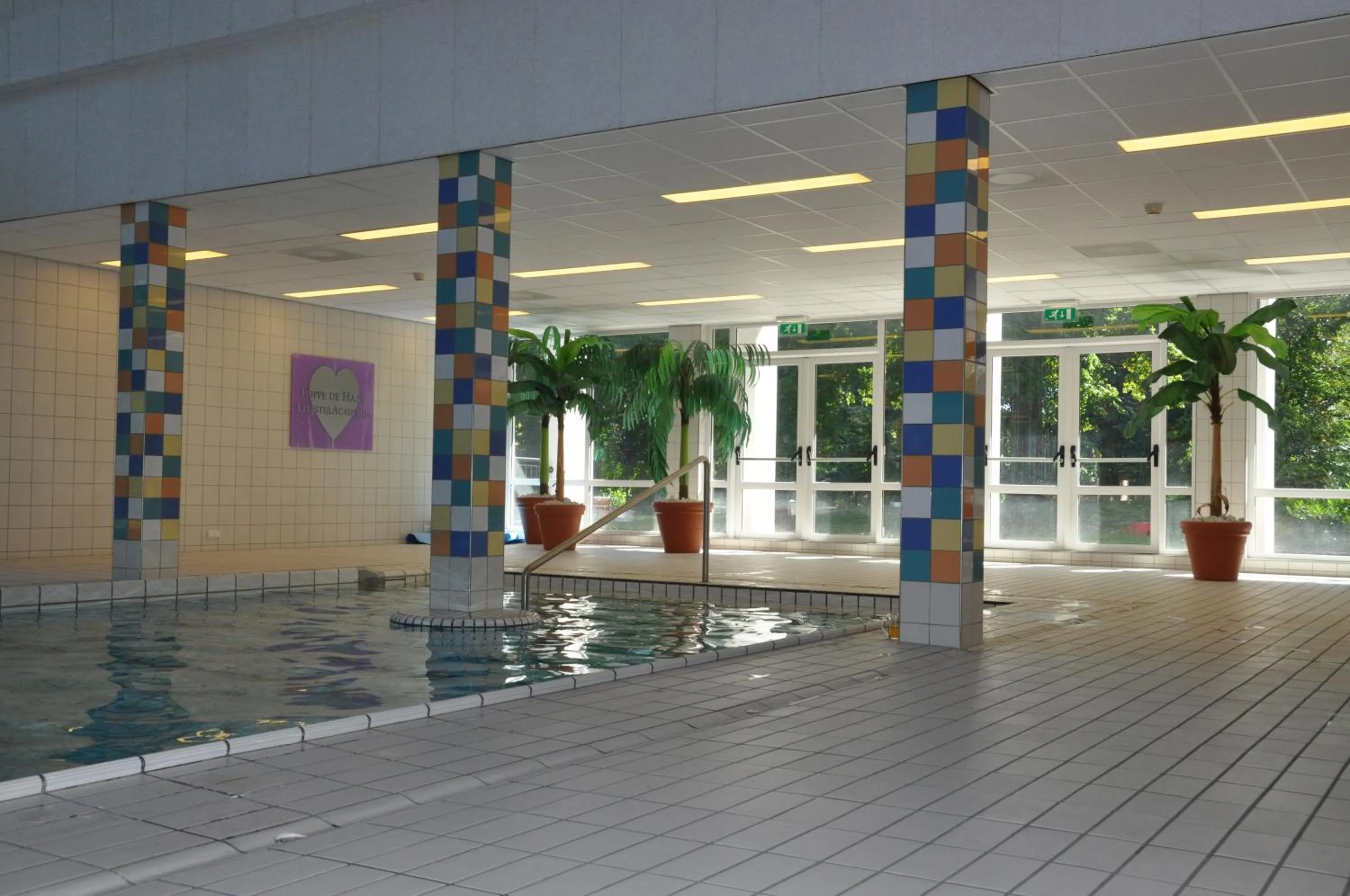 Swimming pool in Hotel Spelderholt