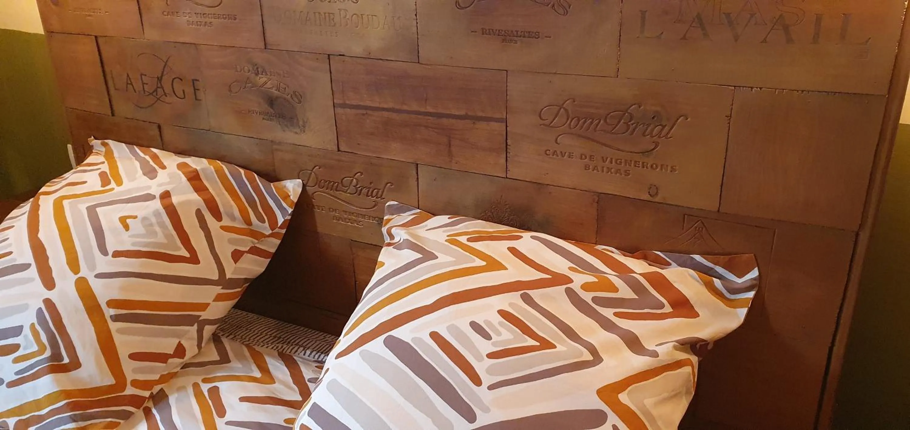 Bedroom, Bed in La Tour Du Terroir