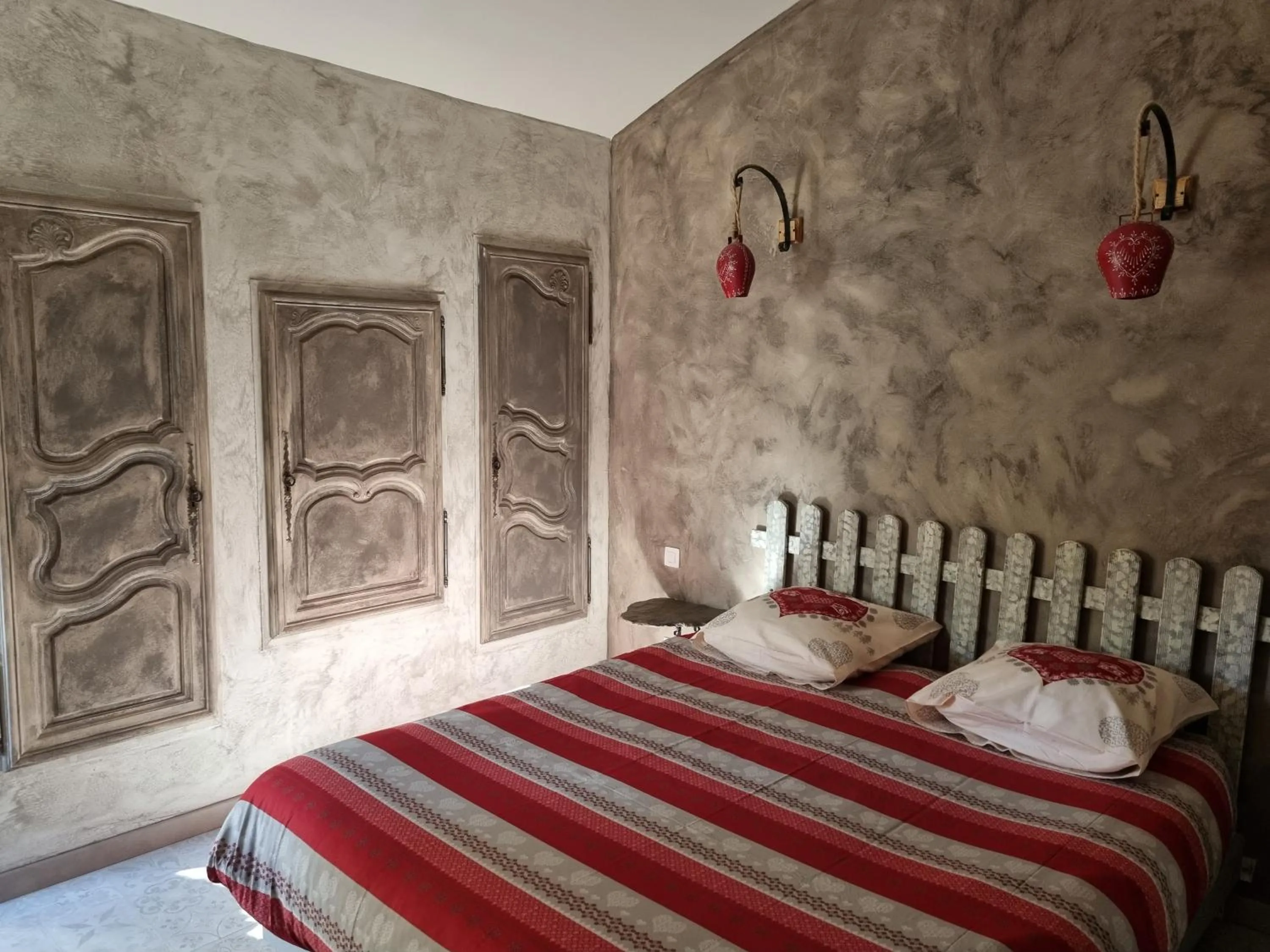 Bedroom, Bed in La Tour Du Terroir