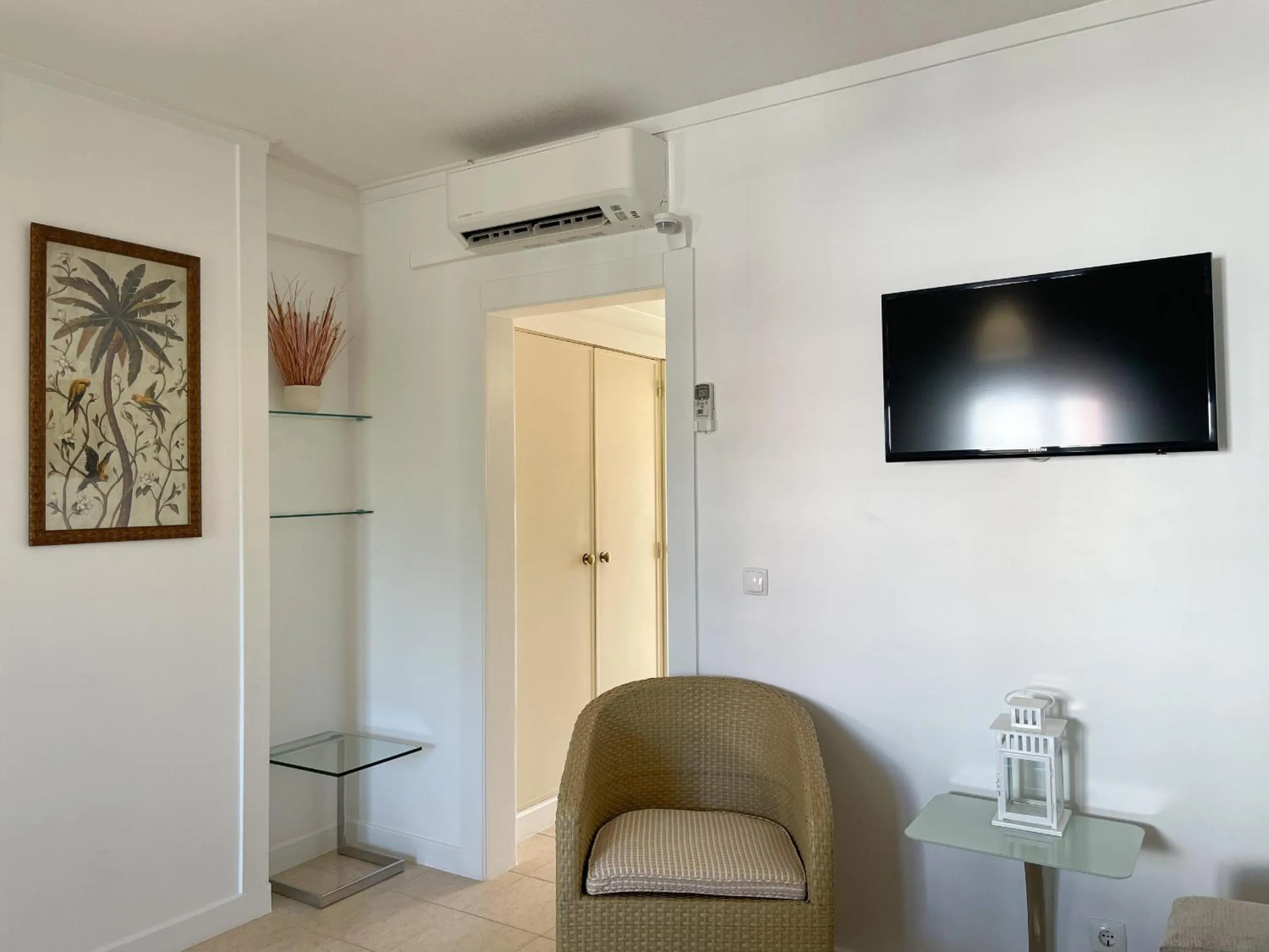 Communal lounge/ TV room in Mouraliz Apartments by HD PROPERTIES - Vilamoura Marina