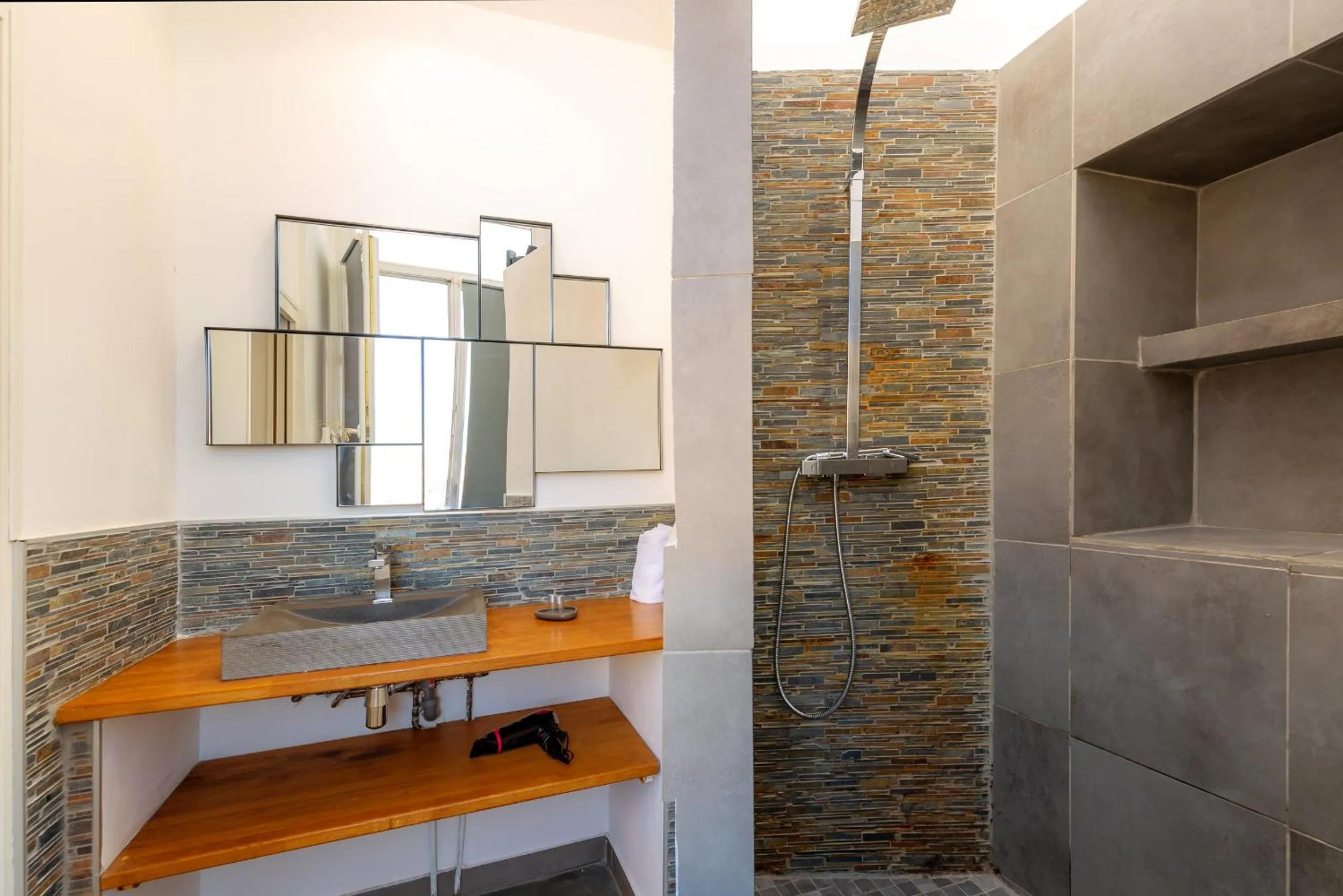 Bathroom in Breteuil – Appart au Vieux Port