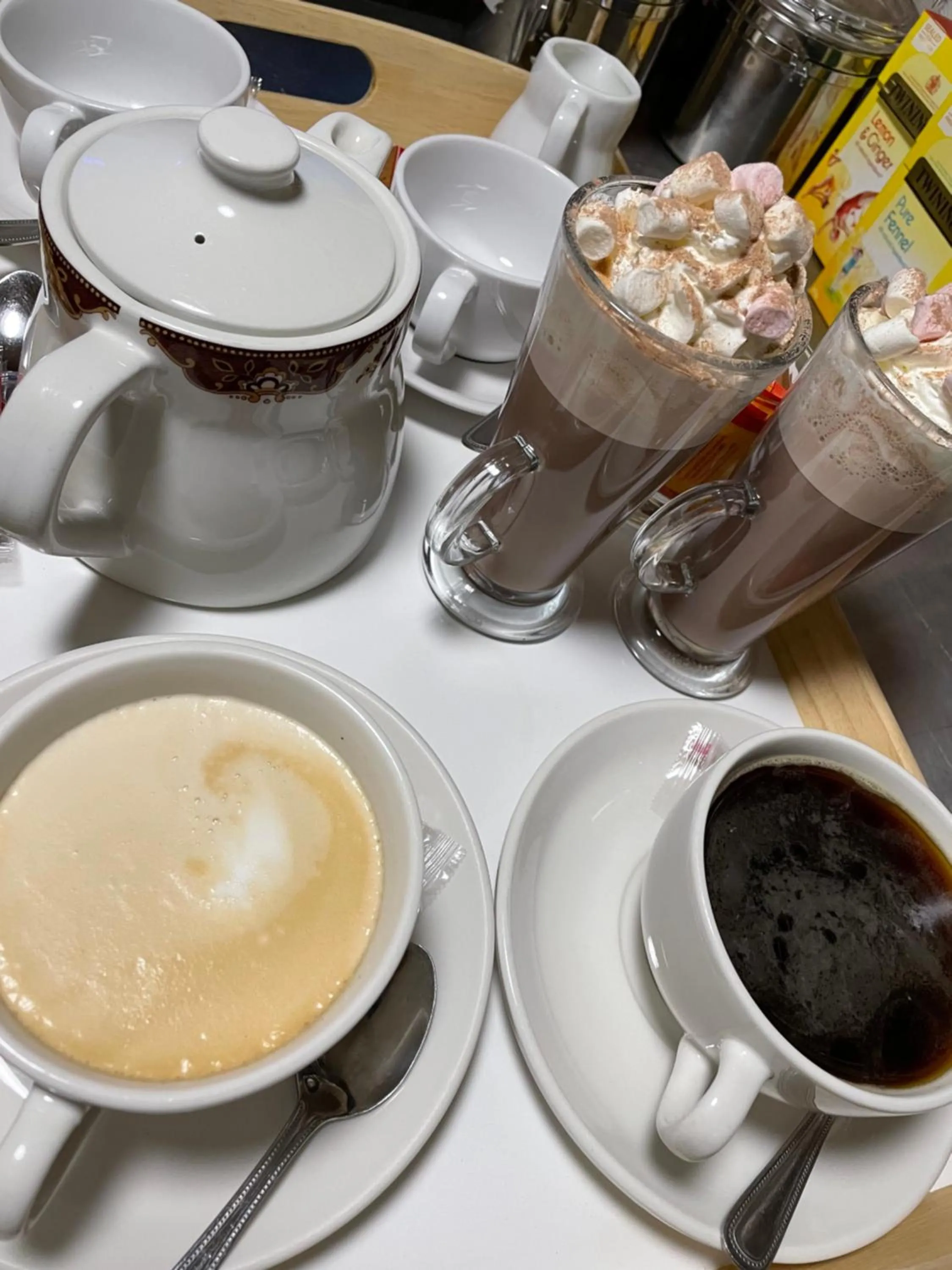 Restaurant/places to eat in The Old Pound Inn