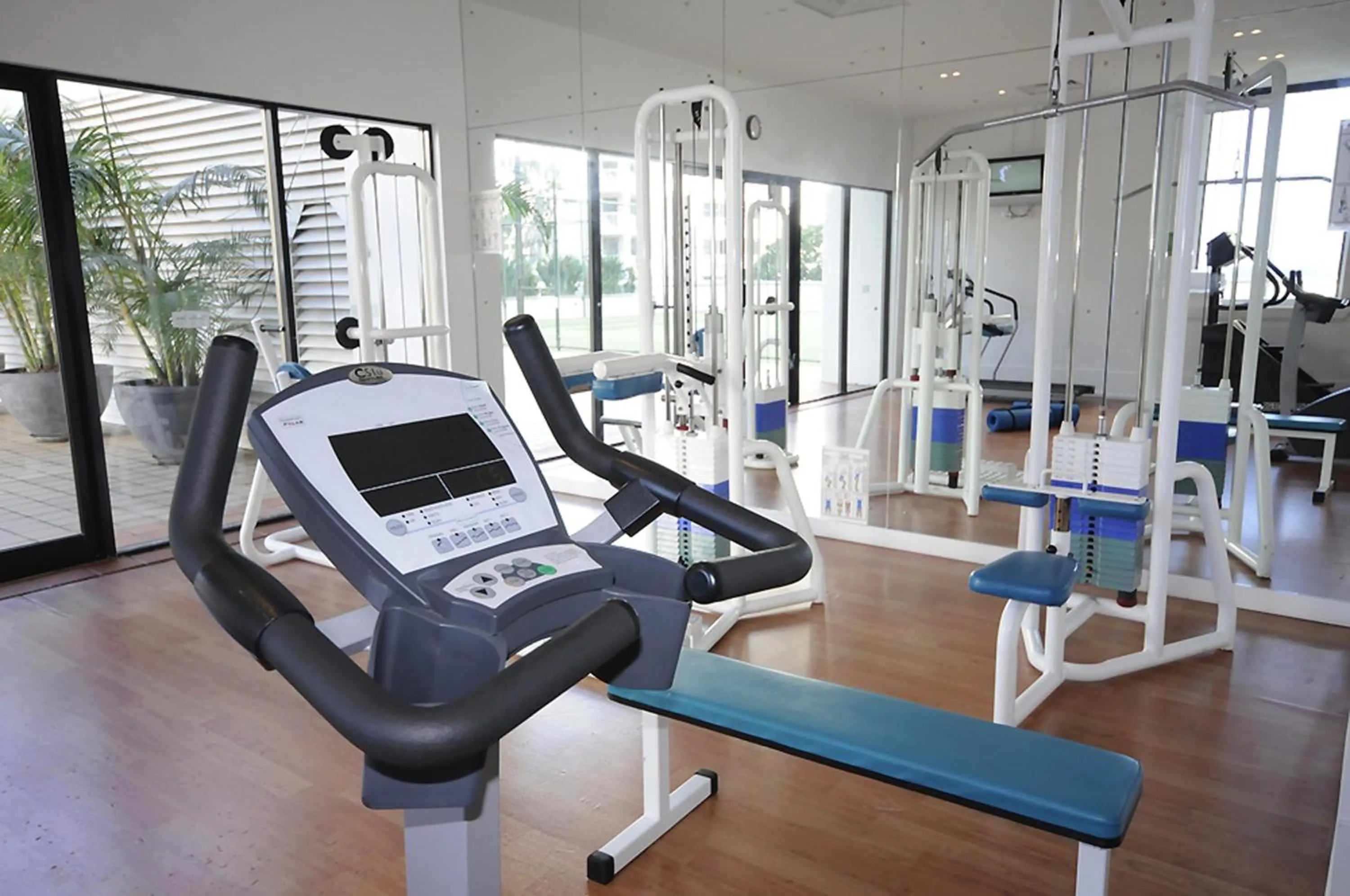 Fitness centre/facilities in Mantra on View