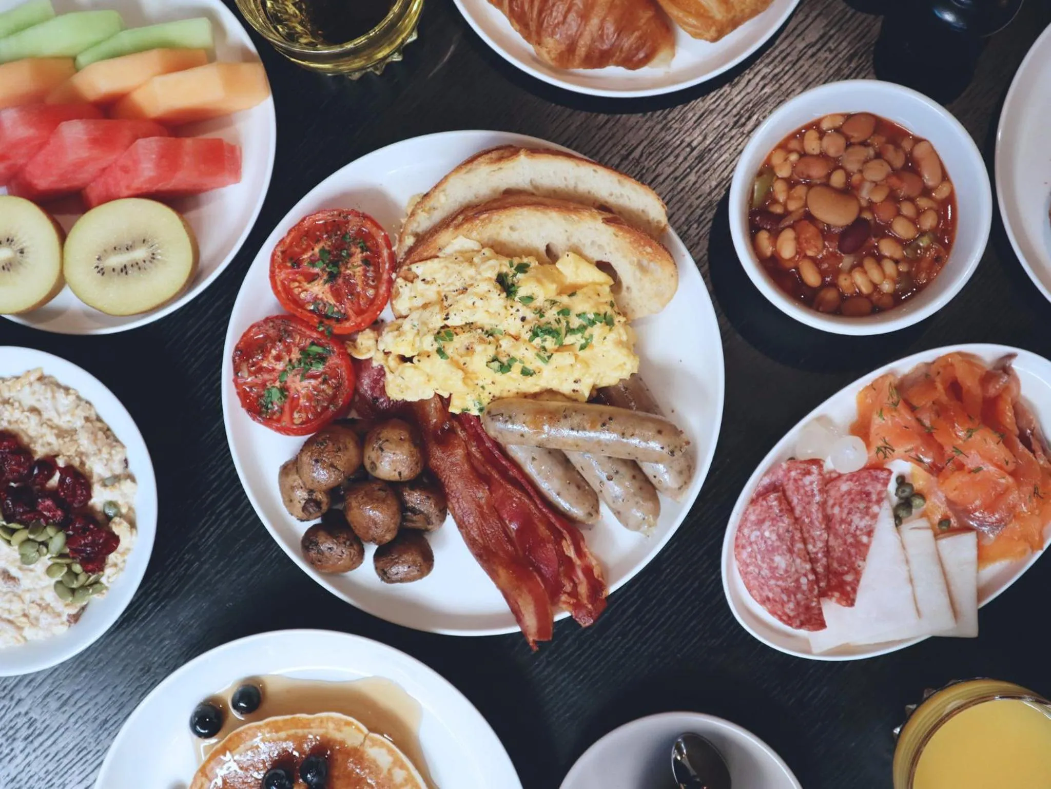 Breakfast in Crowne Plaza Melbourne by IHG