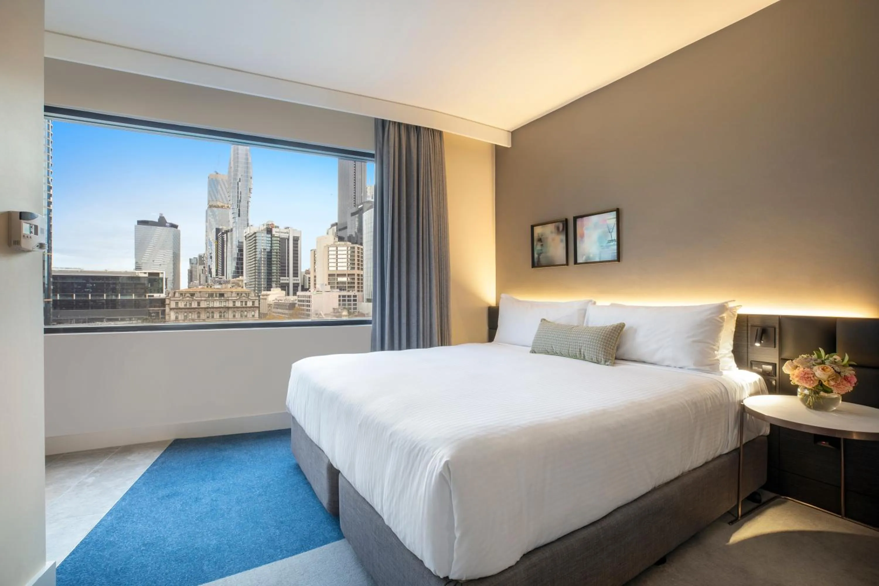Bedroom, Bed in Crowne Plaza Melbourne by IHG