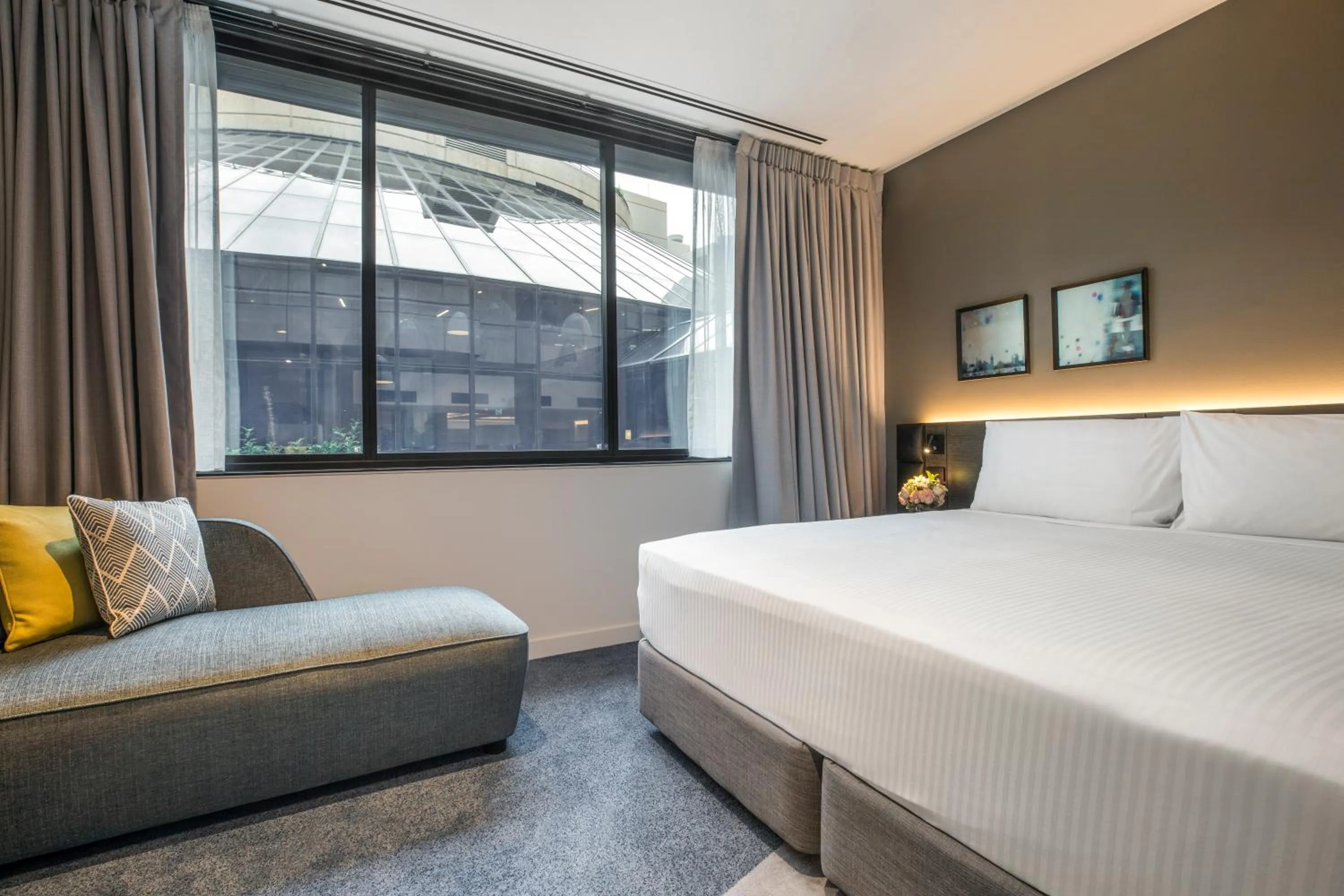 Bedroom, Bed in Crowne Plaza Melbourne by IHG