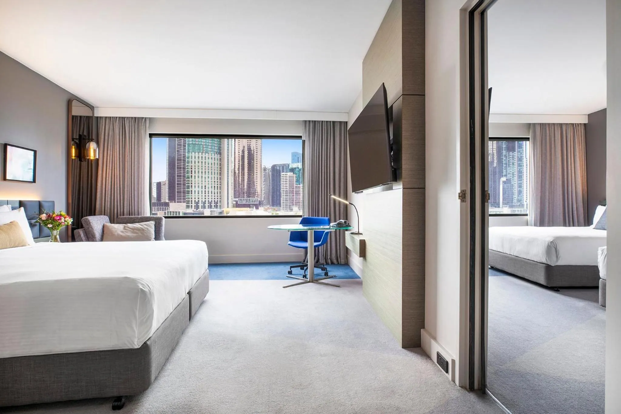Photo of the whole room, Bed in Crowne Plaza Melbourne by IHG