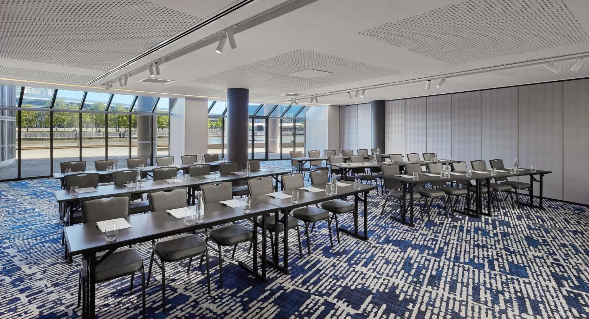 Meeting/conference room in Crowne Plaza Melbourne by IHG