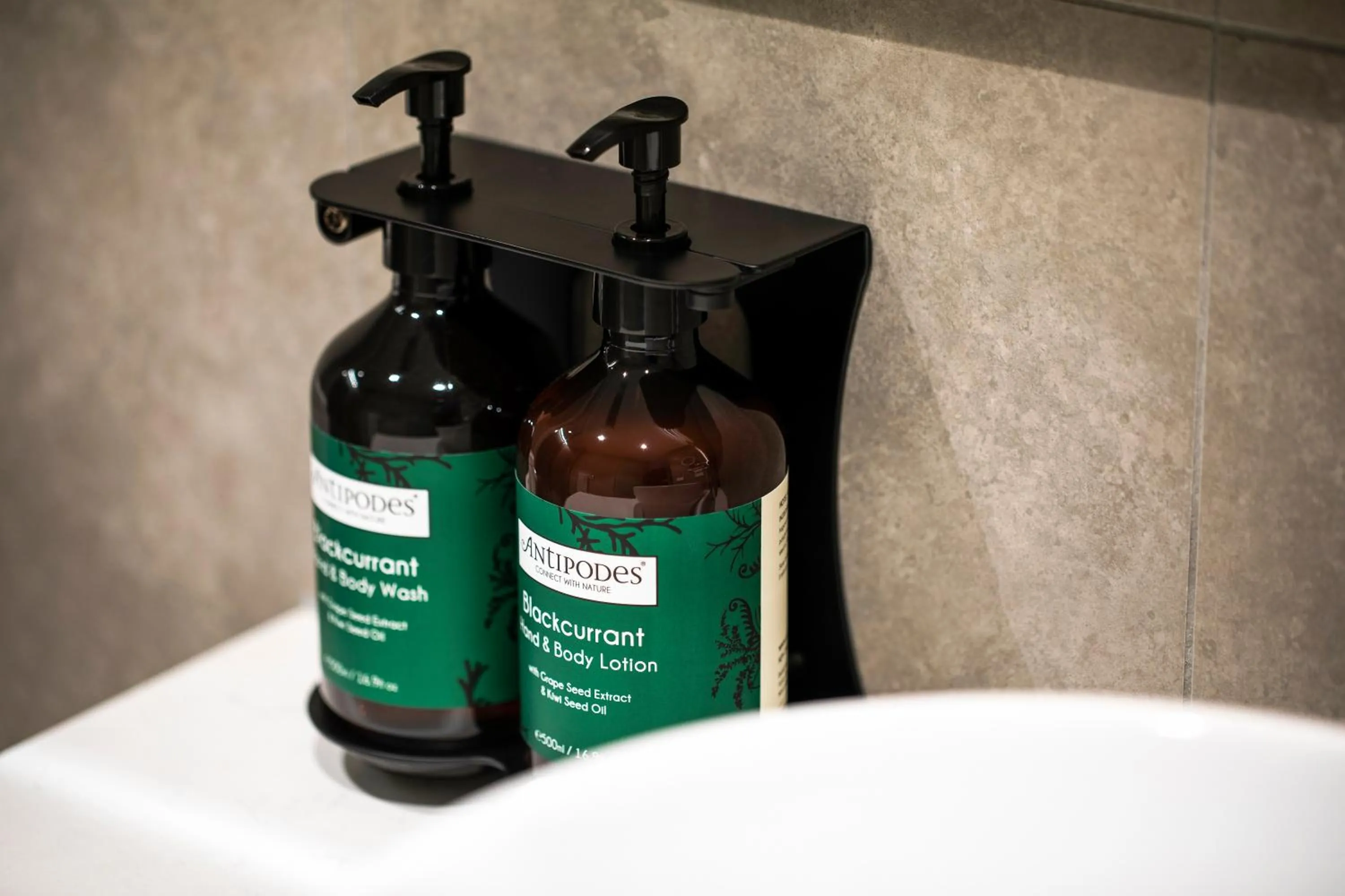 Bathroom in Crowne Plaza Melbourne by IHG