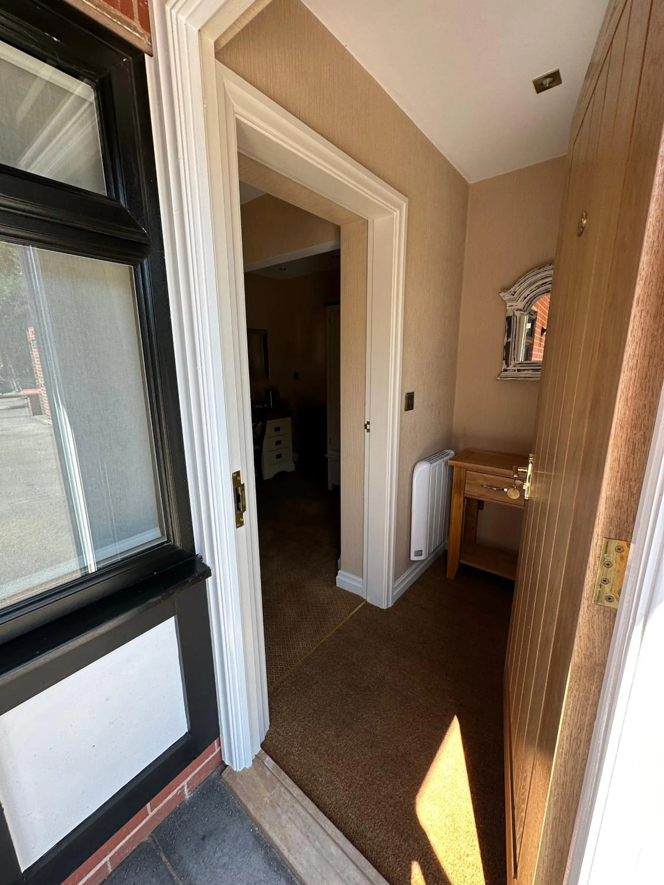 Bedroom, Bed in The Chester Court Hotel