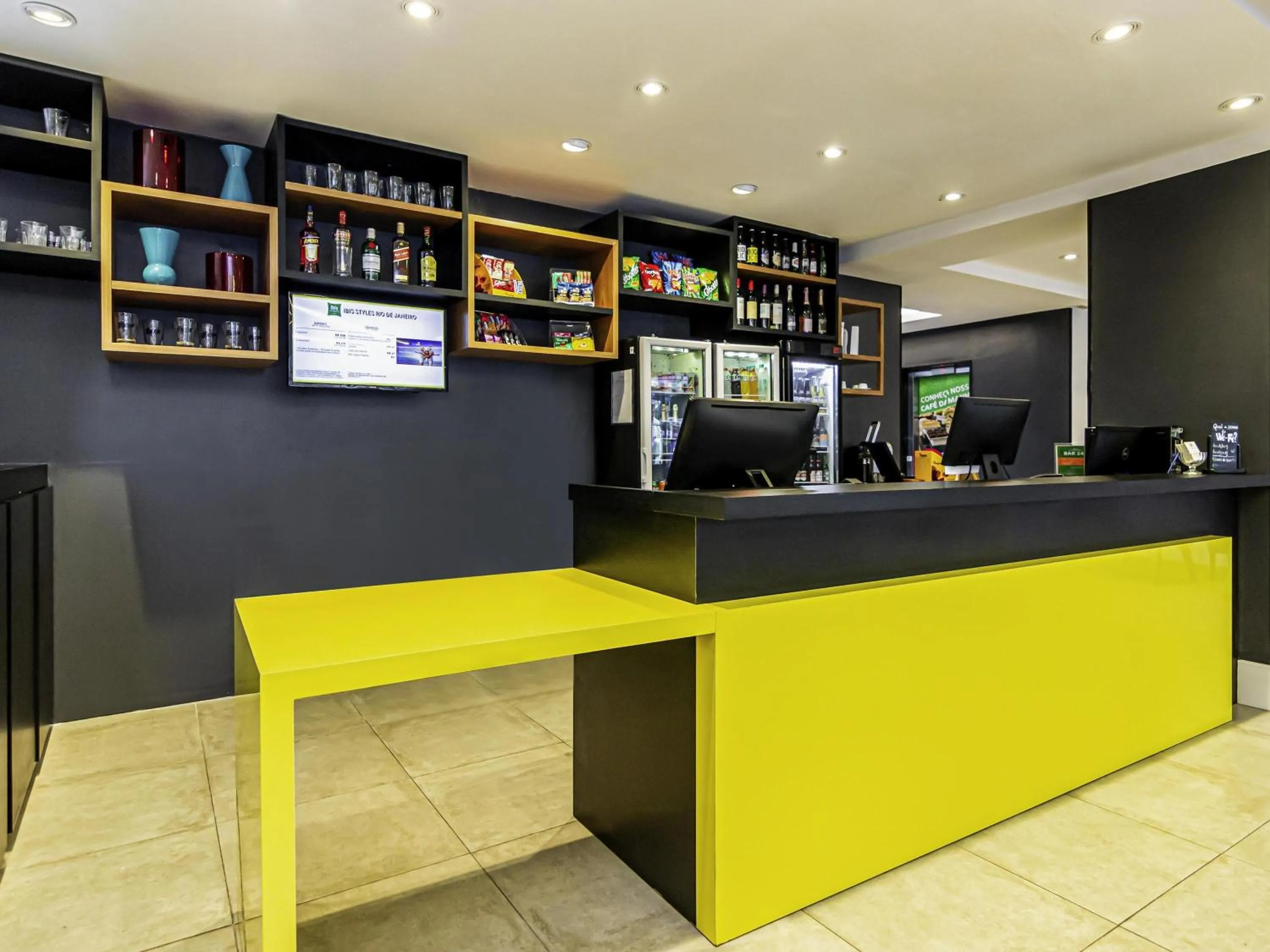 Restaurant/places to eat in ibis Styles Rio de Janeiro Botafogo