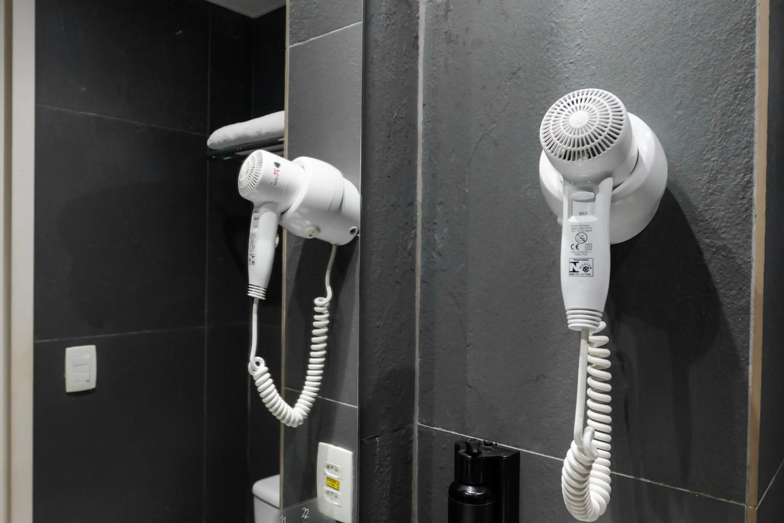 hair dryier in ibis Styles Rio de Janeiro Botafogo