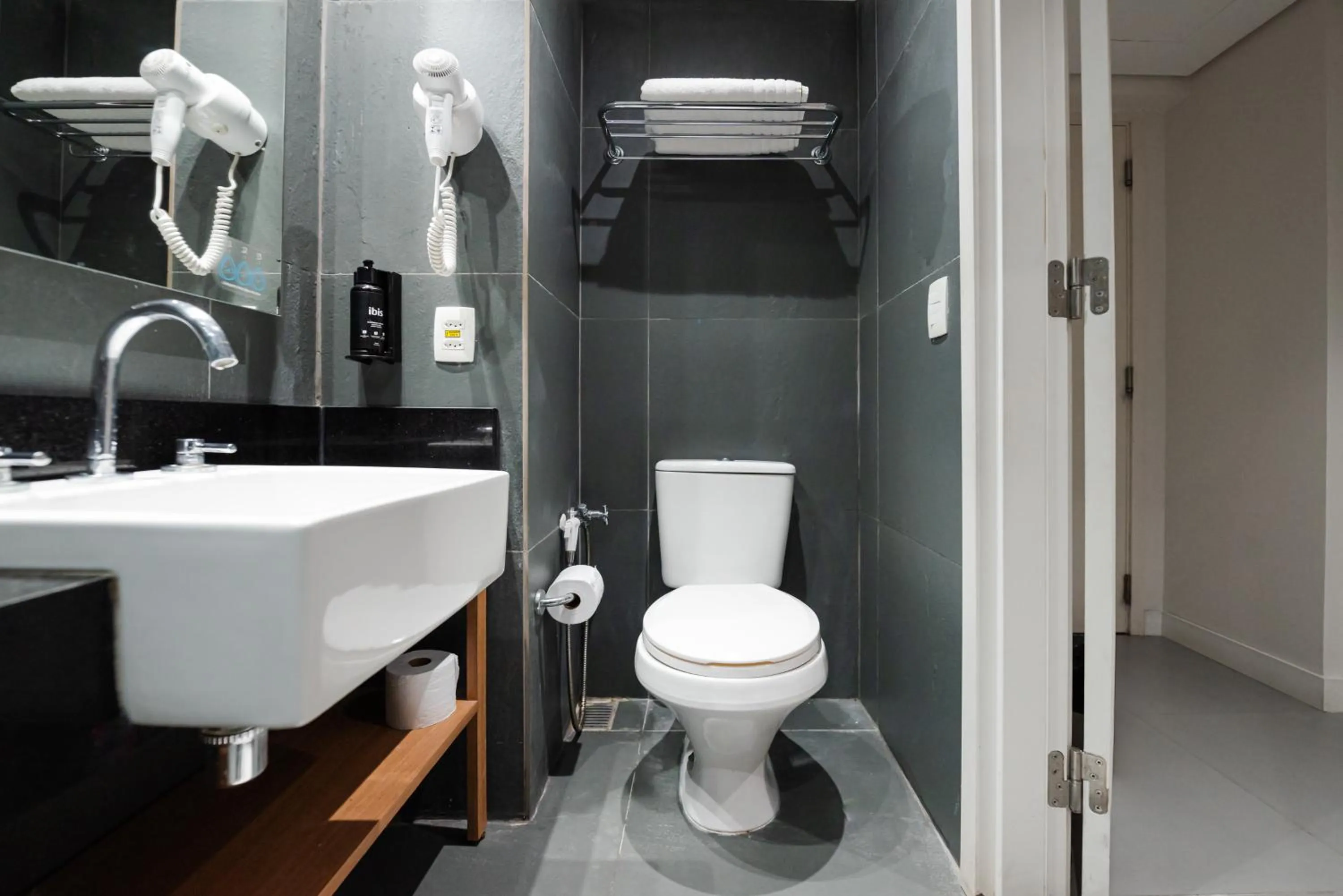 Bathroom in ibis Styles Rio de Janeiro Botafogo