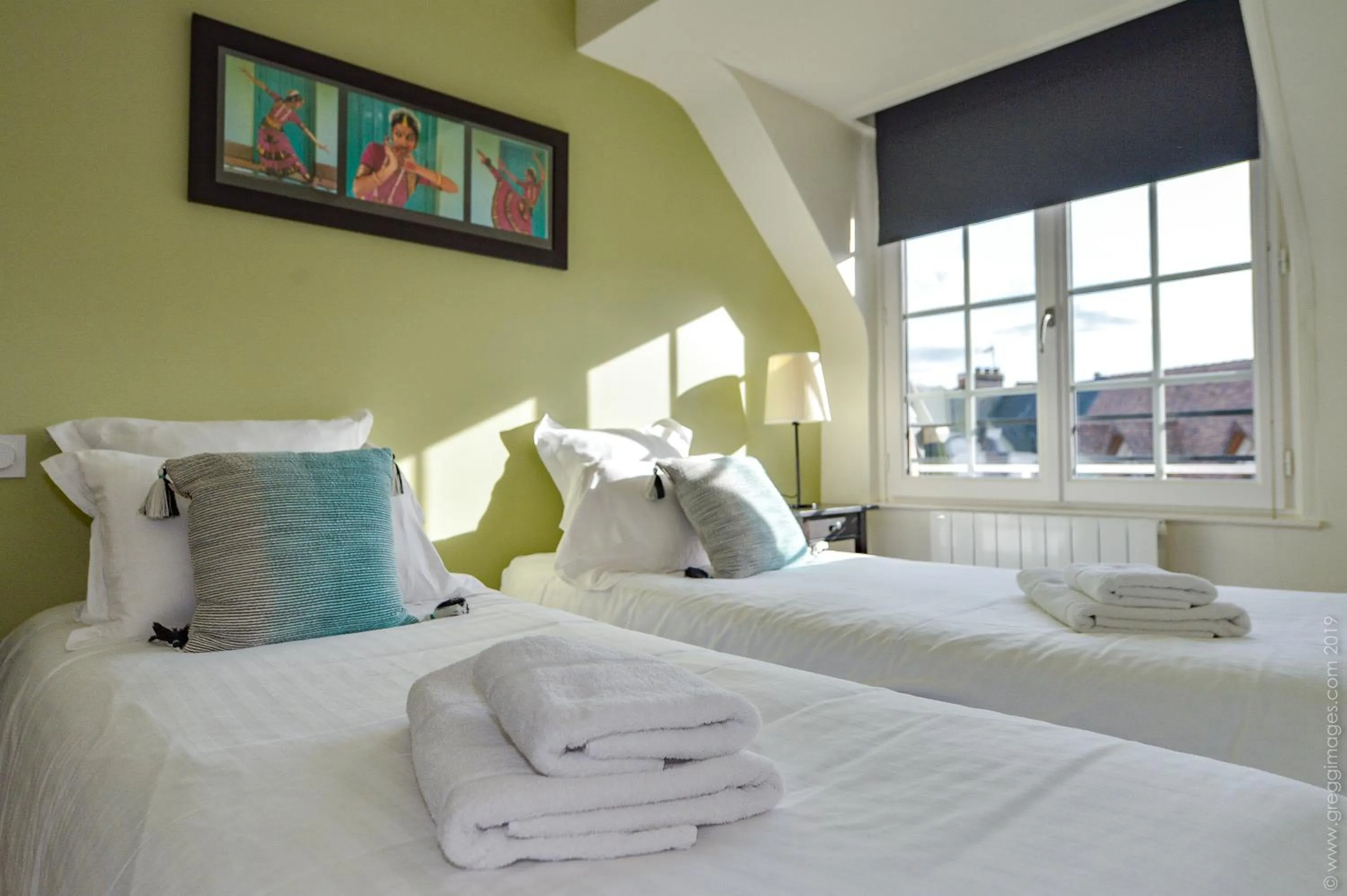Bedroom, Bed in La Maison de Pierre et Valérie Ste Catherine Honfleur