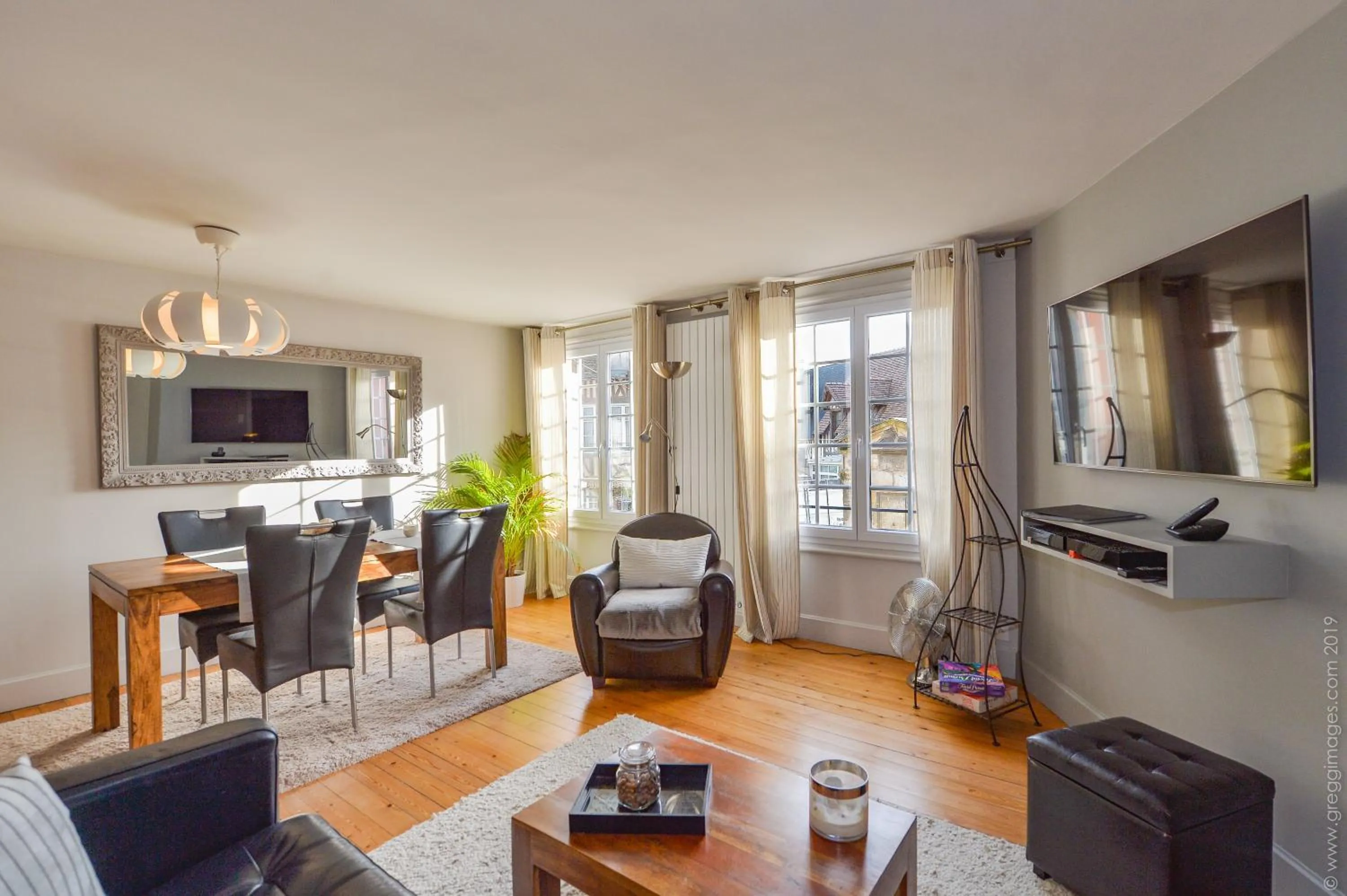 Living room in La Maison de Pierre et Valérie Ste Catherine Honfleur