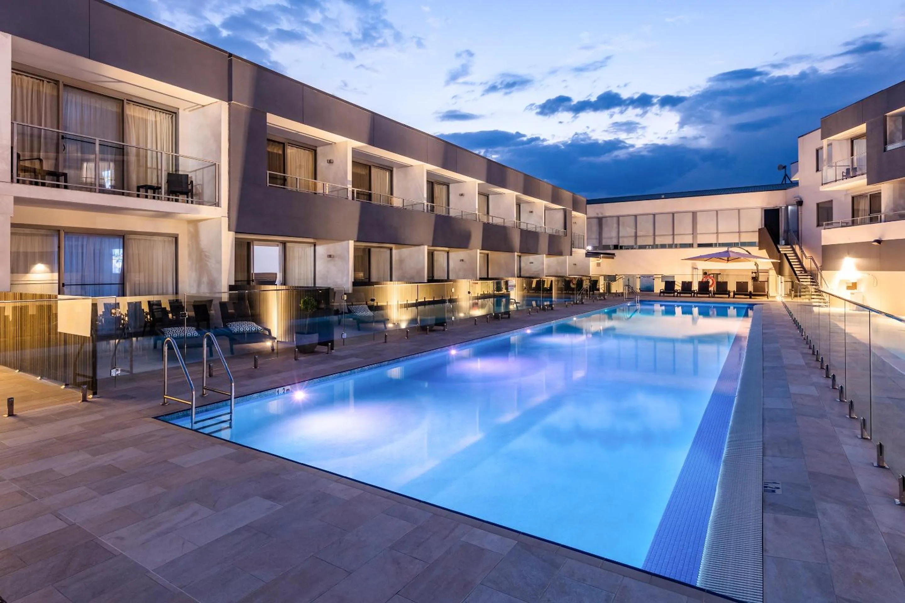 Swimming pool in Rydges Resort Hunter Valley