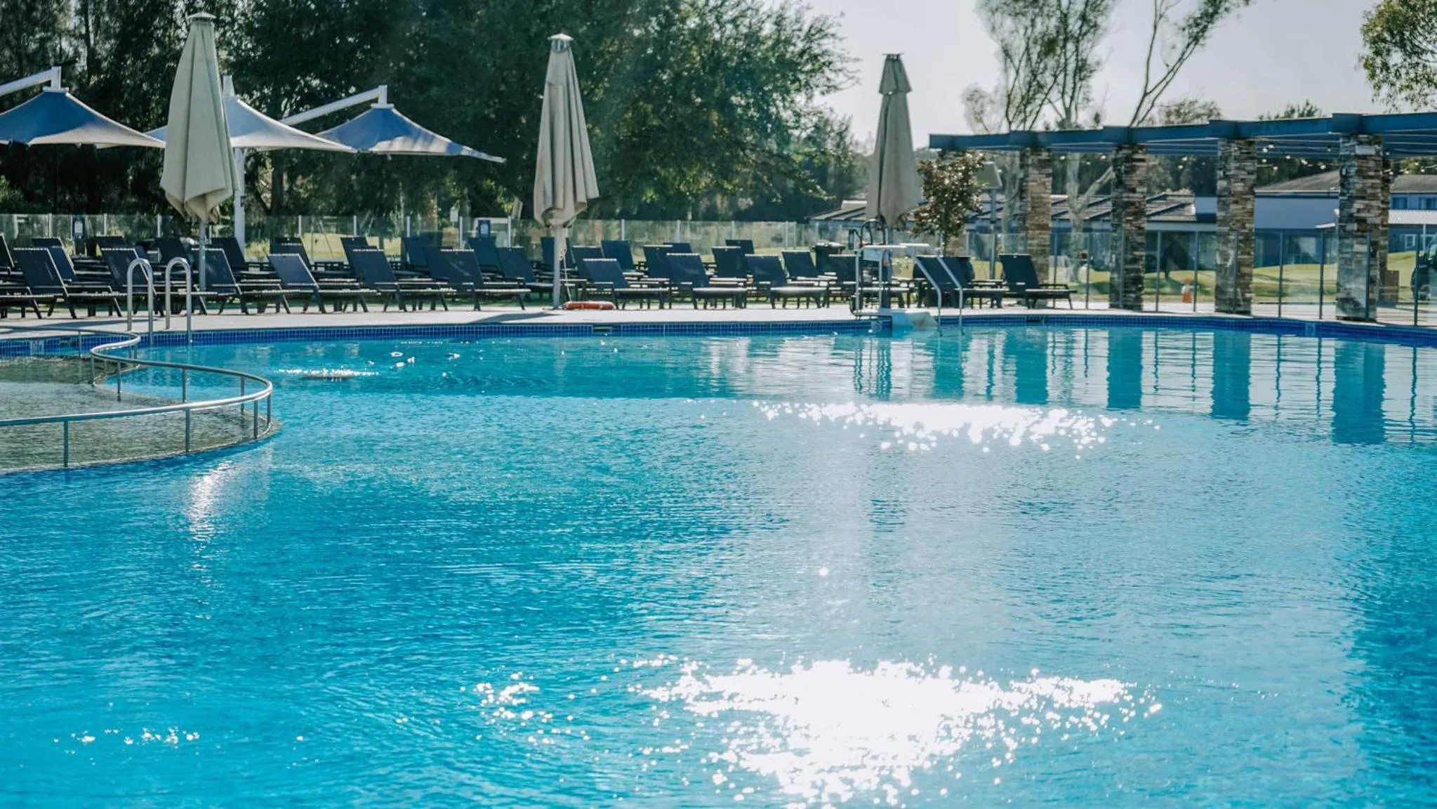 Swimming pool in Rydges Resort Hunter Valley
