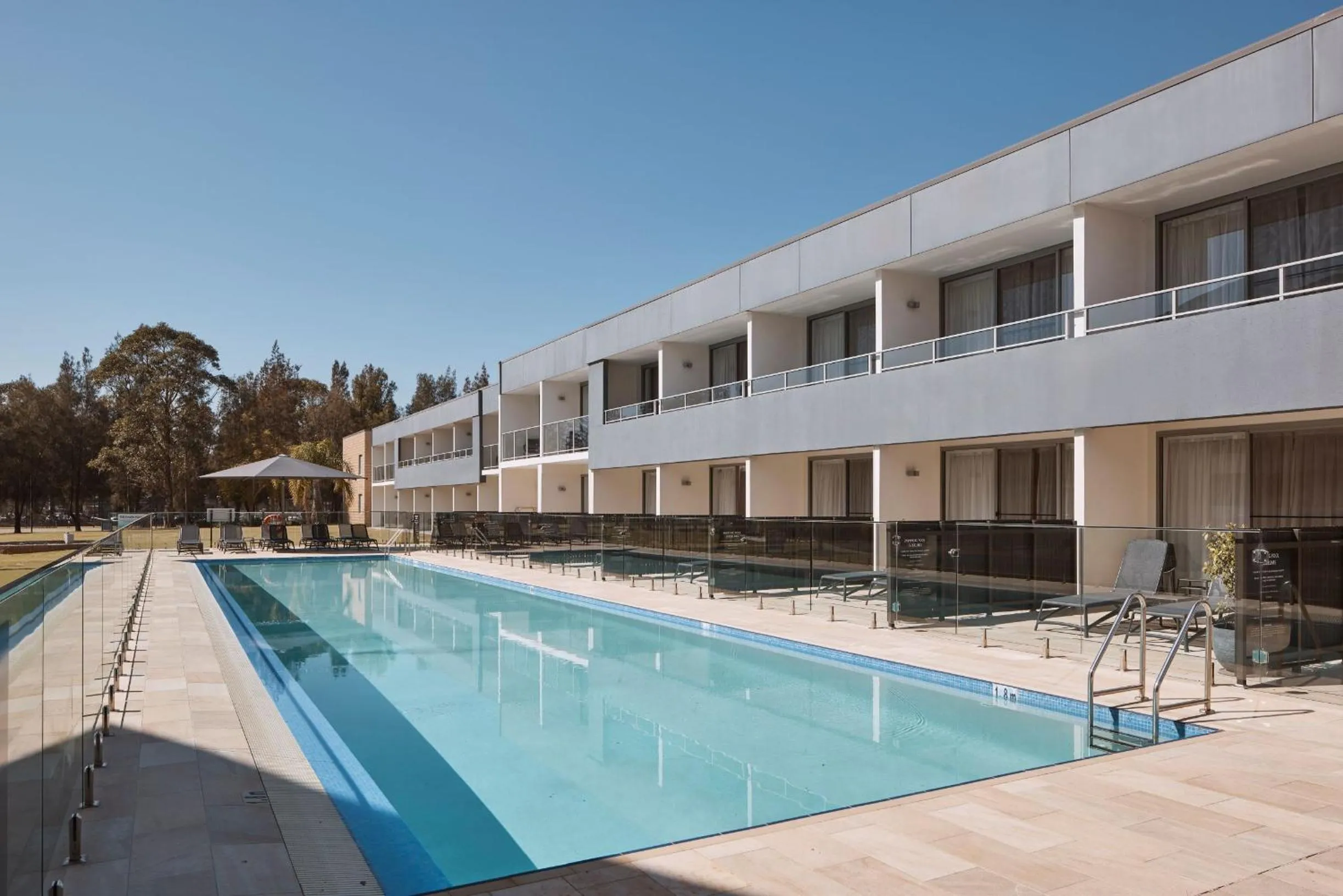 Swimming pool in Rydges Resort Hunter Valley