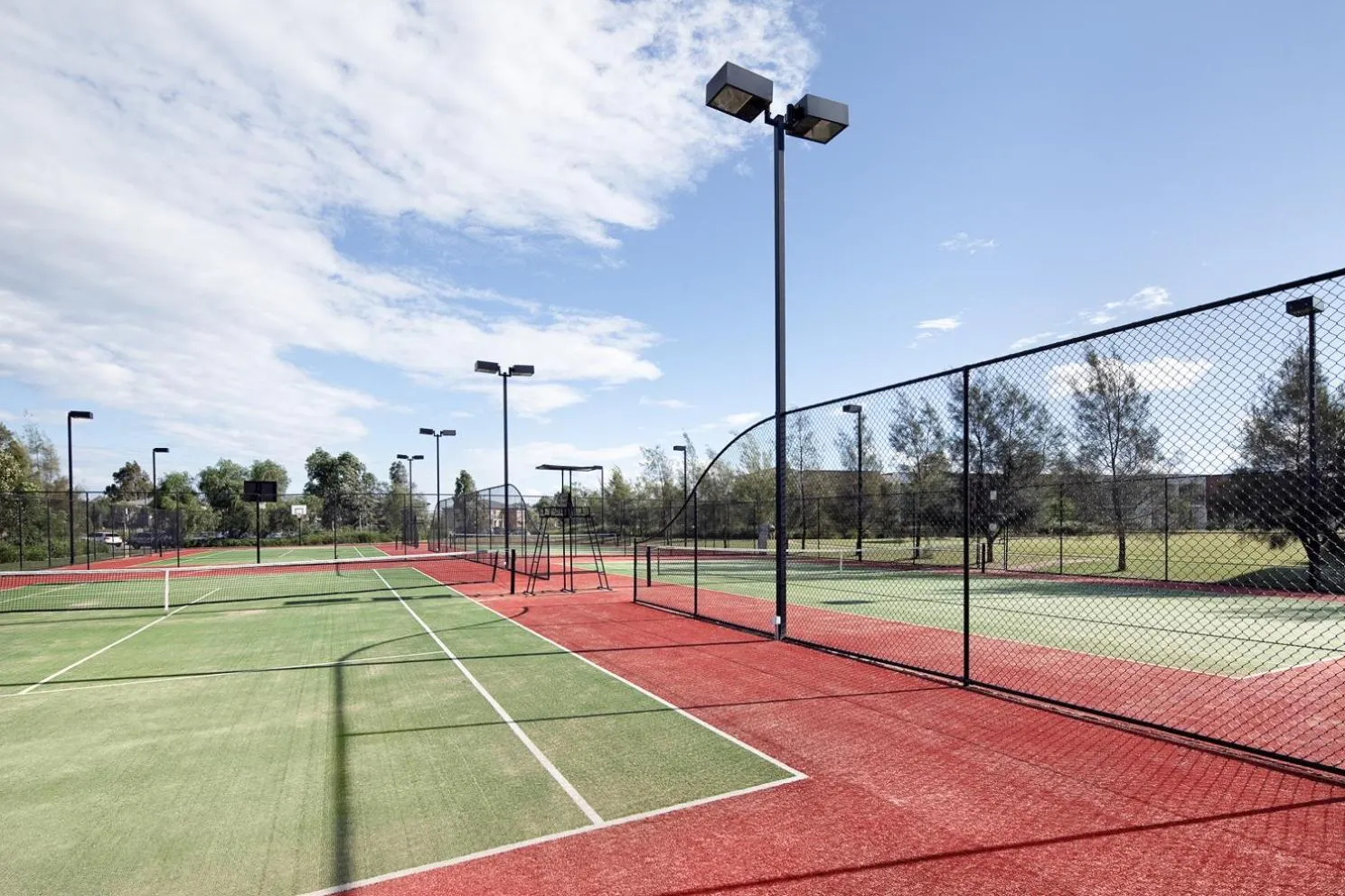 Tennis court in Rydges Resort Hunter Valley
