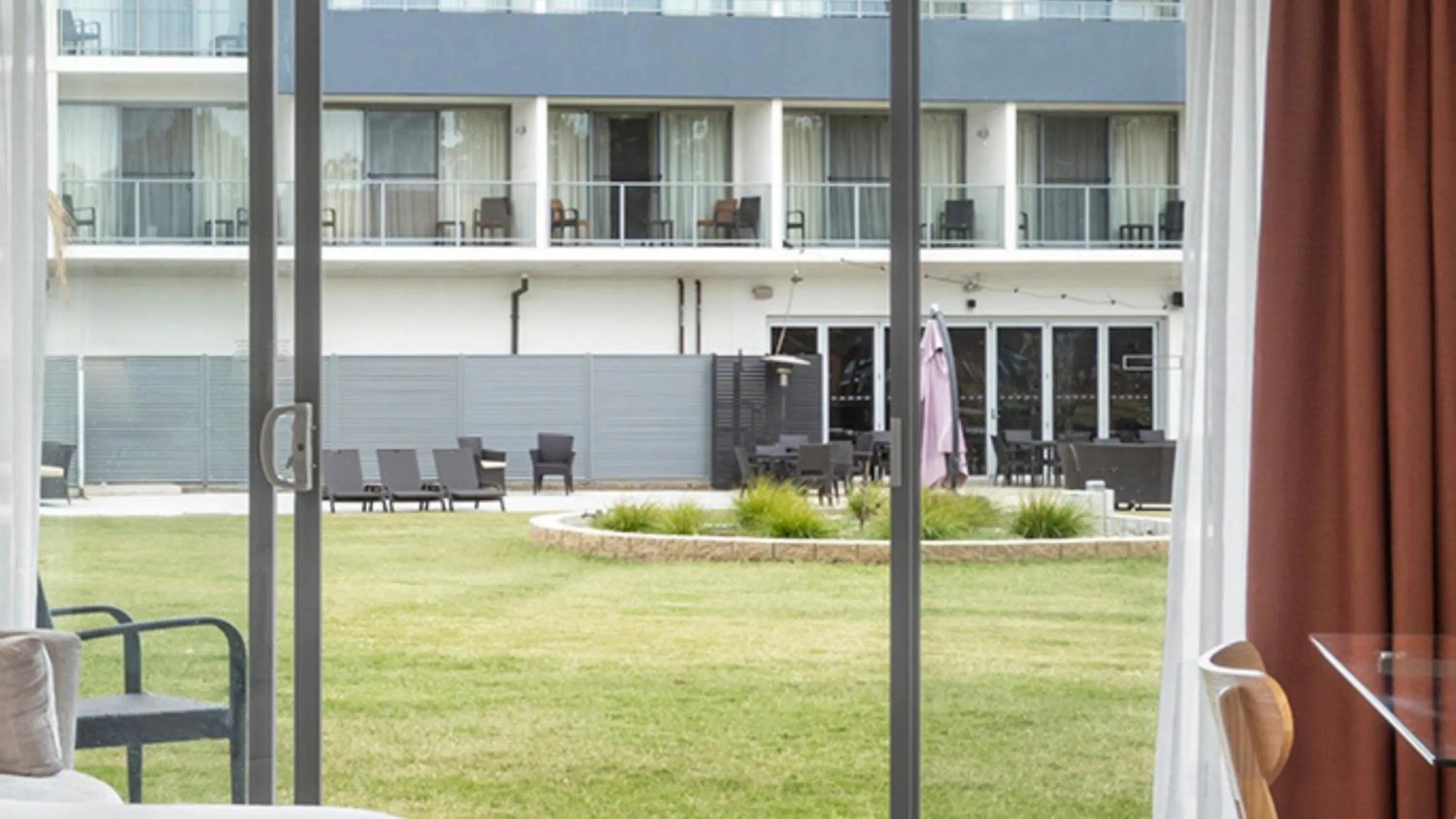 Photo of the whole room in Rydges Resort Hunter Valley