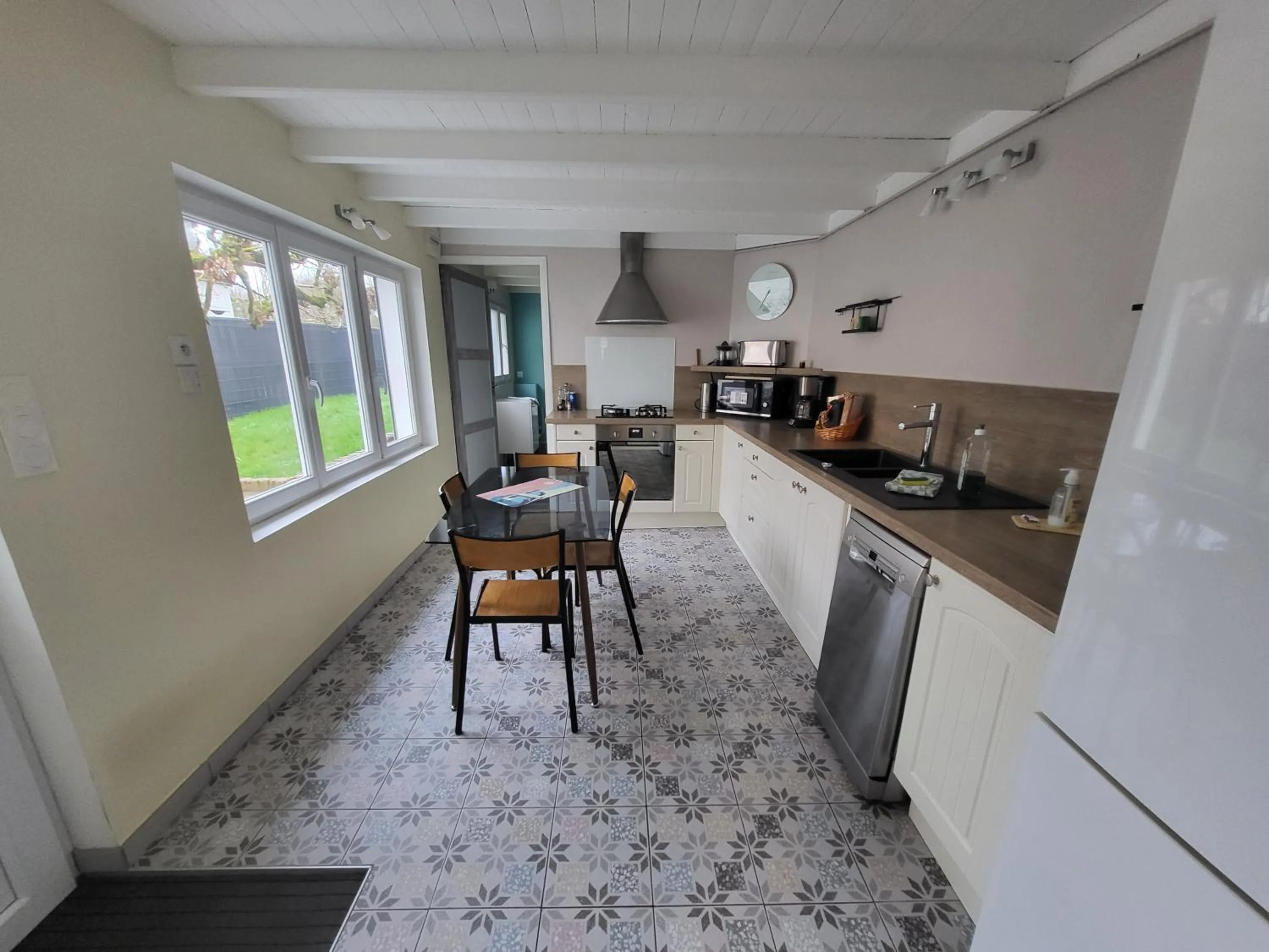 kitchen in La marine D'opale