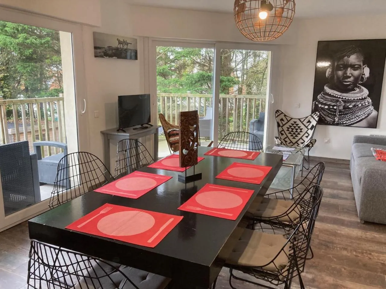 Dining area in La marine D'opale