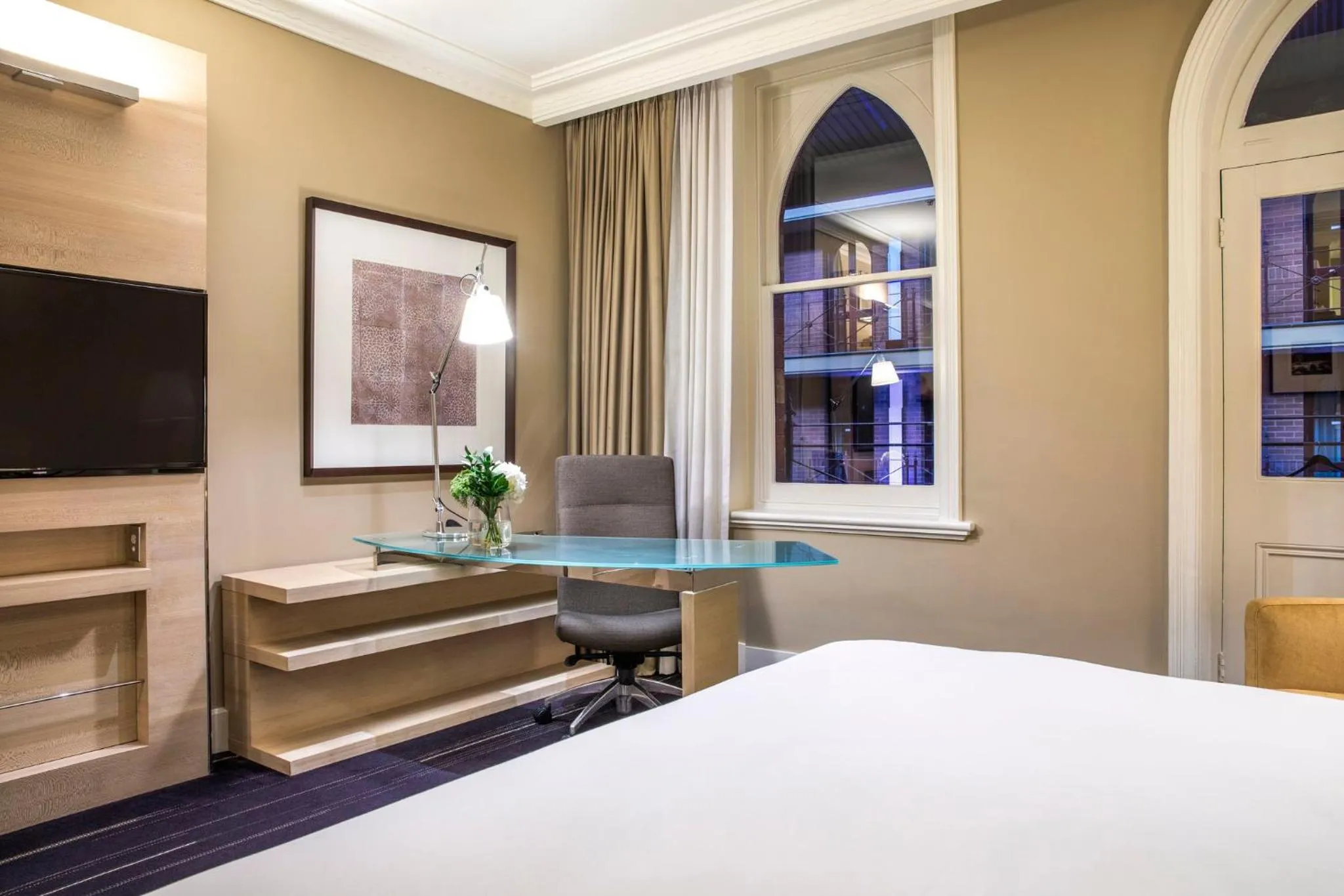Photo of the whole room, Bed in InterContinental Melbourne The Rialto by IHG