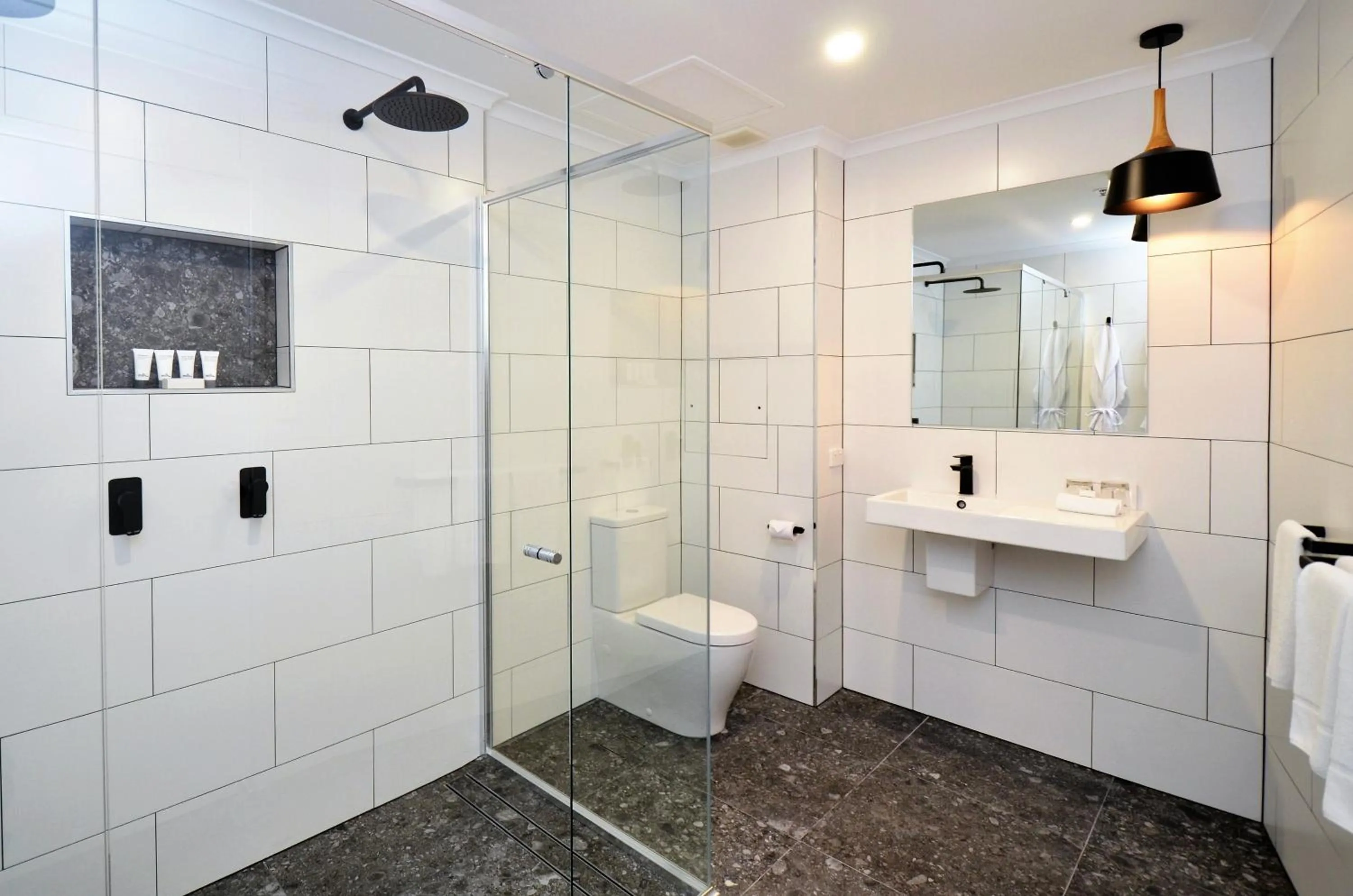 Bathroom in Hotel Grand Chancellor Townsville