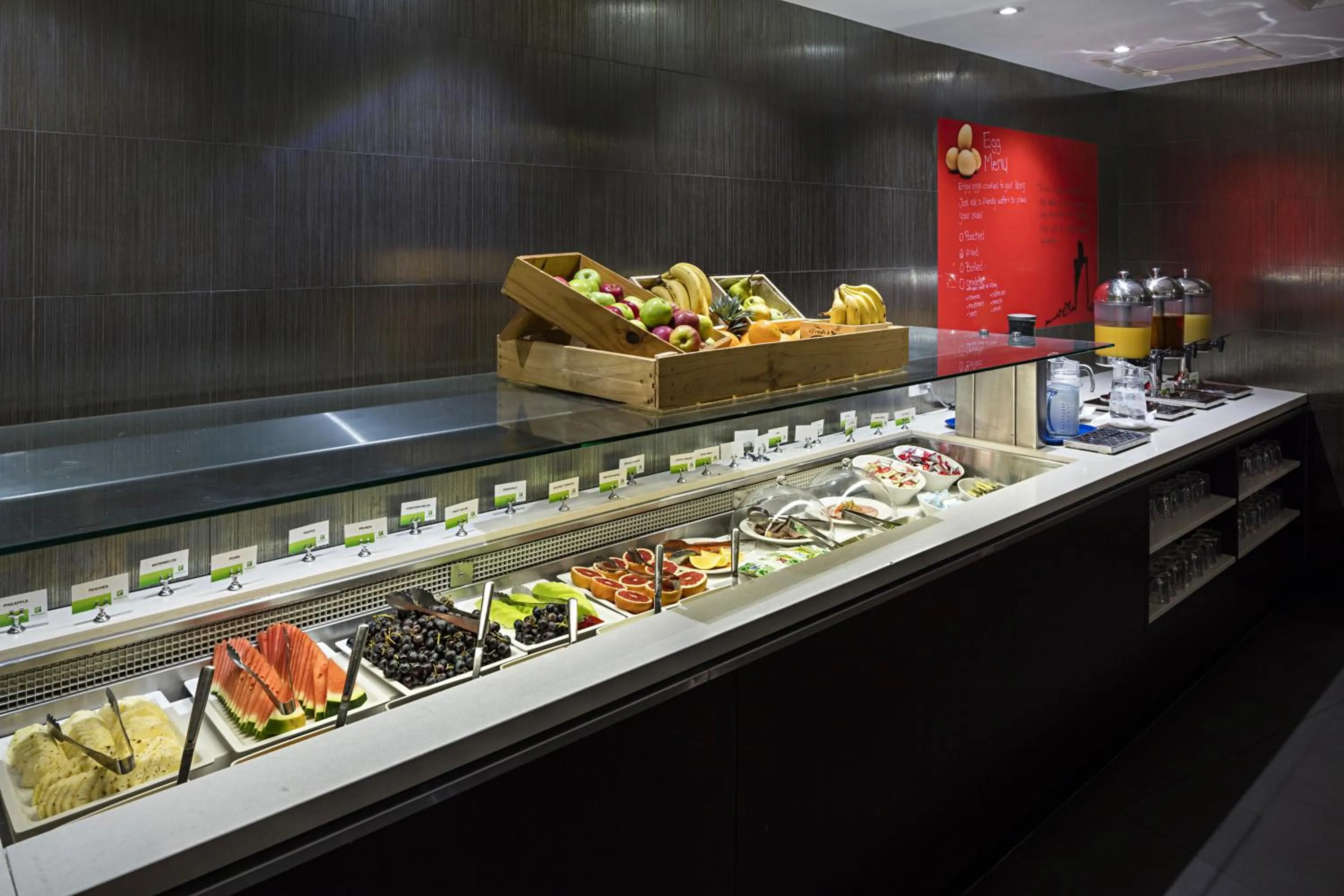 Buffet breakfast in Hotel Grand Chancellor Townsville