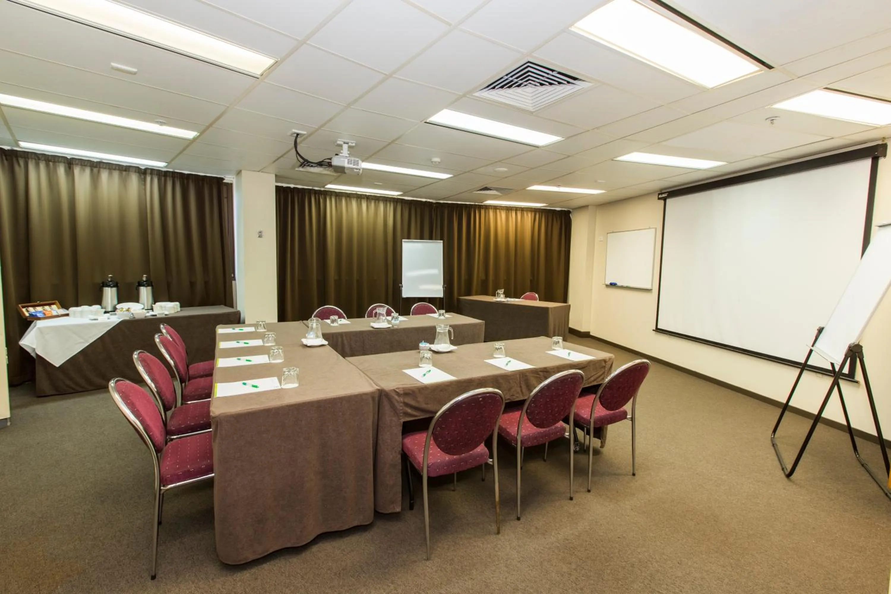 Banquet/Function facilities in Hotel Grand Chancellor Townsville