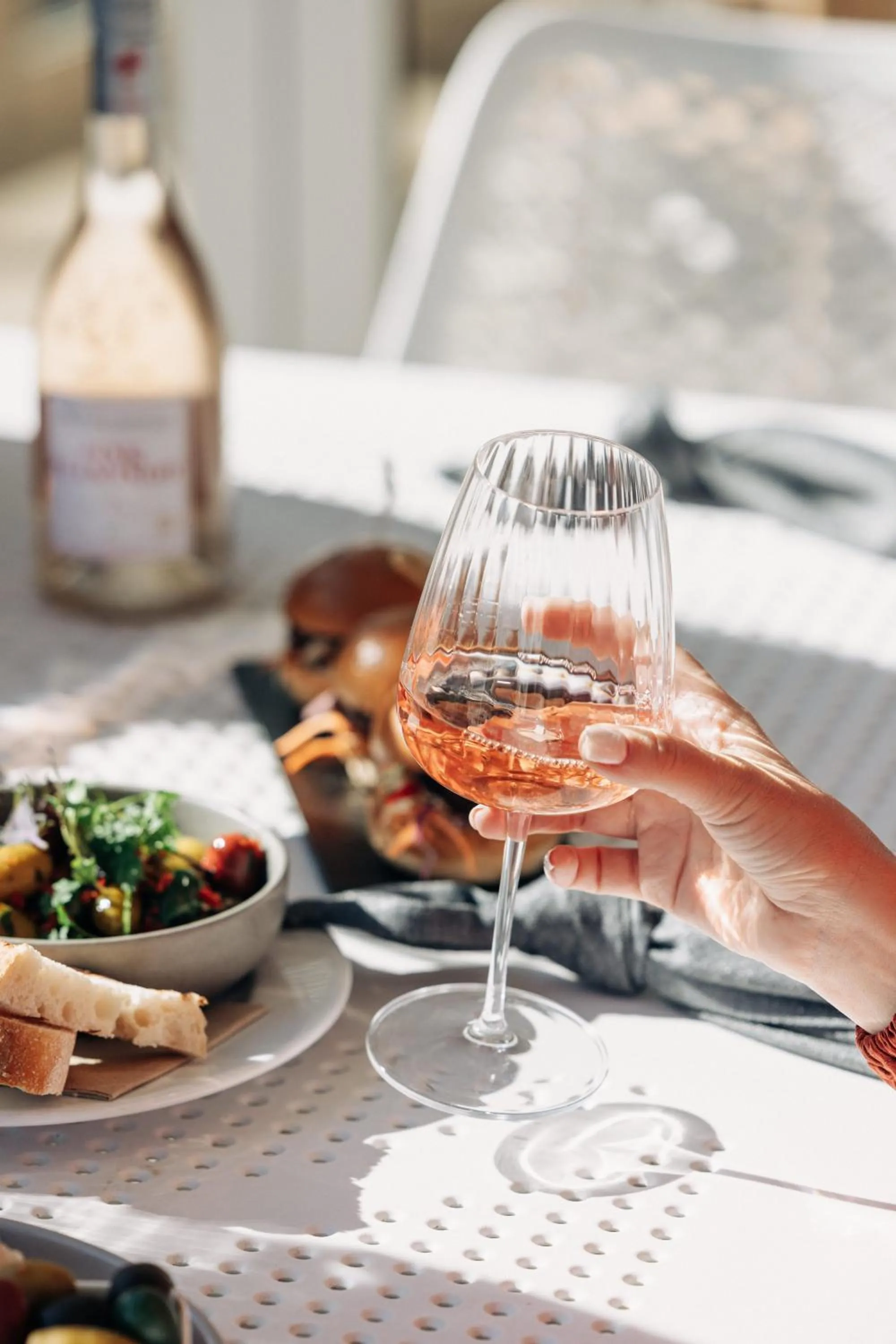 Restaurant/places to eat in Rydges Newcastle