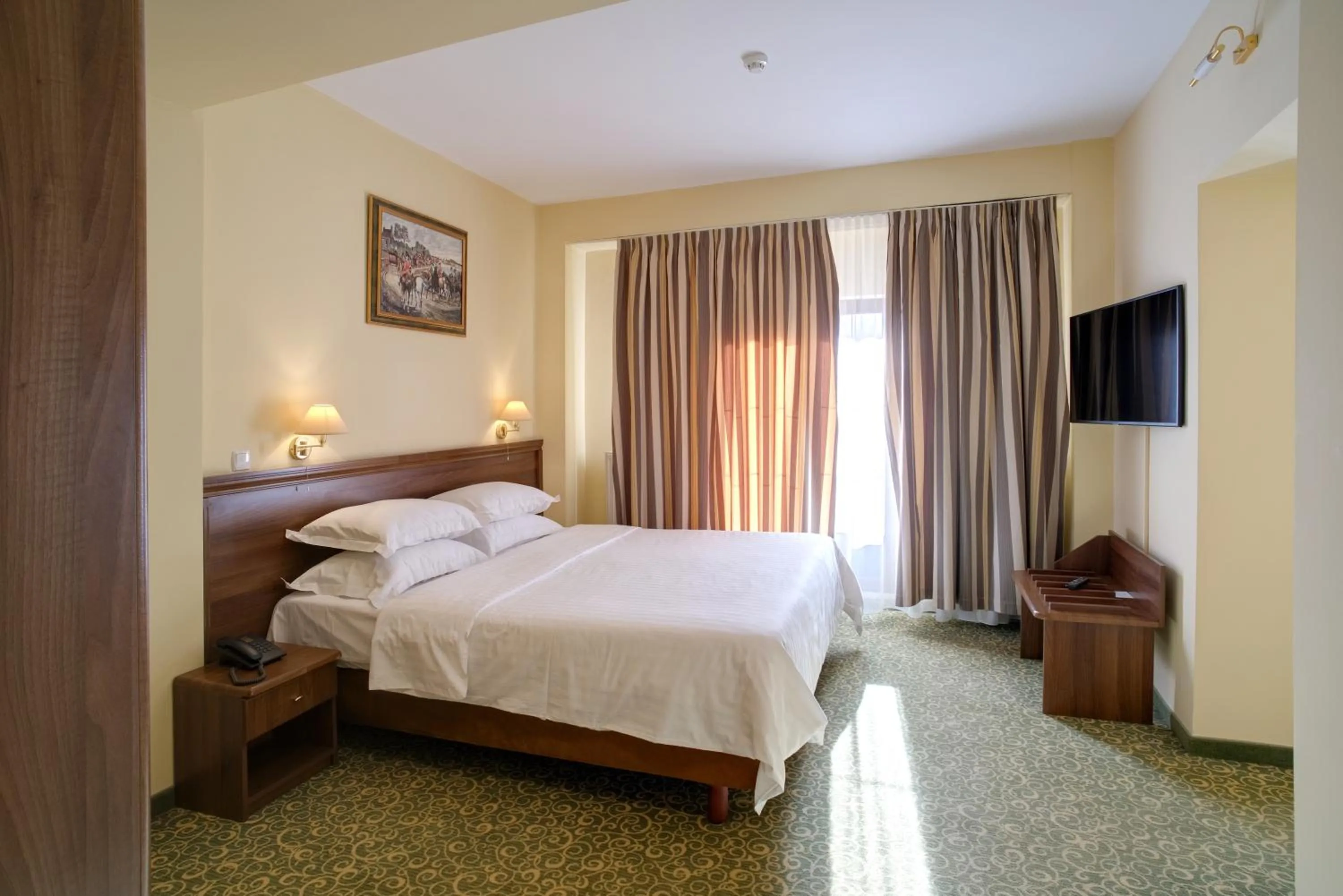 Bedroom, Bed in Hotel Central