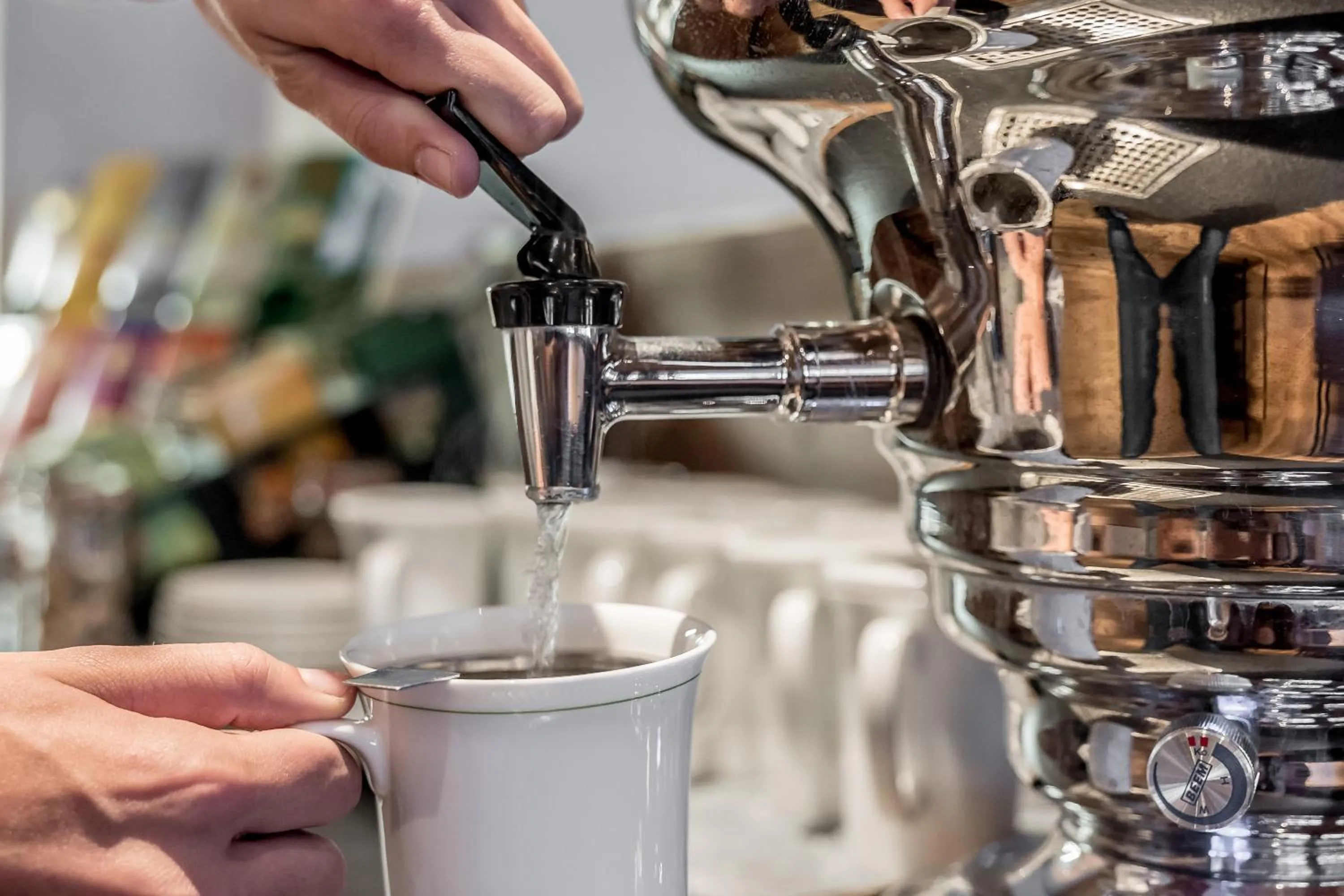 Buffet breakfast in 4 Sterne Superior Mühle Resort 1900 - Adults only