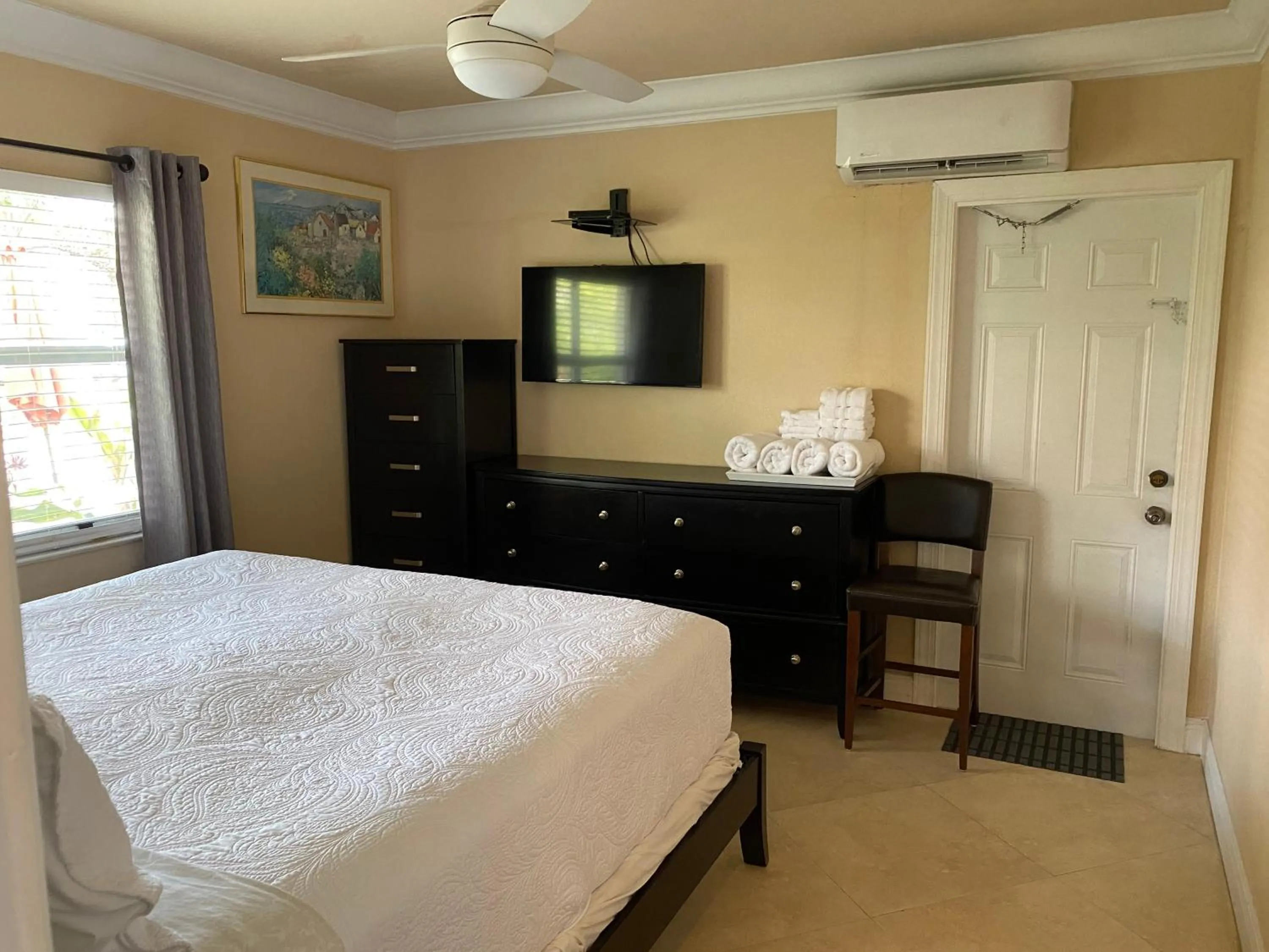 Bed in Atlantic Shores Vacation Villas