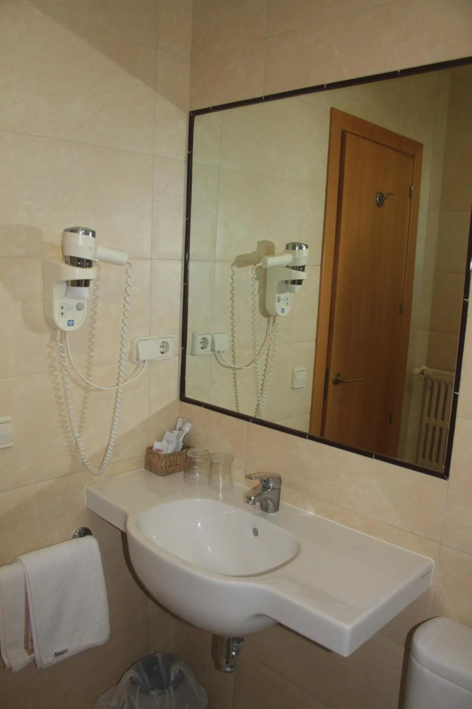 Bathroom in Alda Centro Pamplona