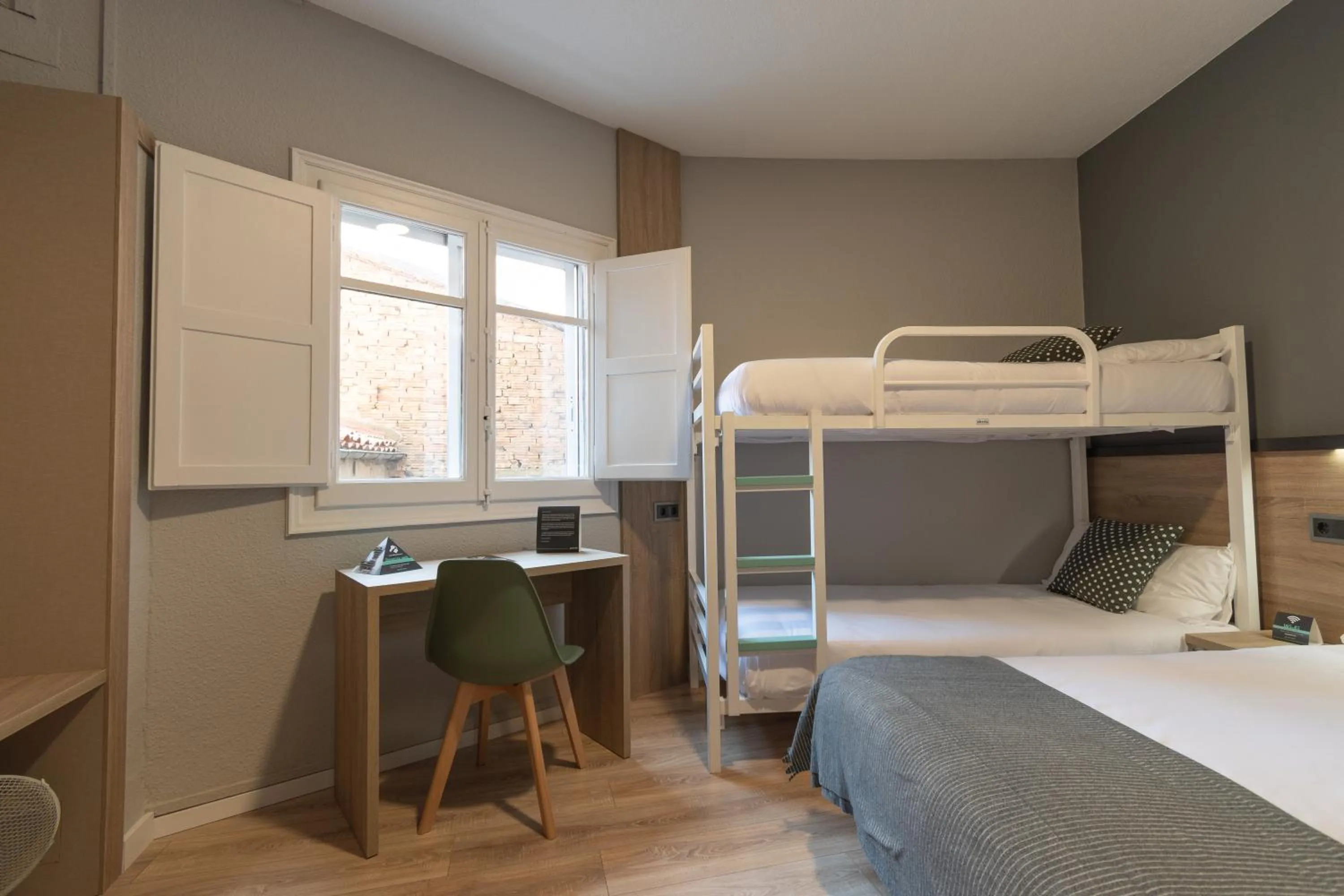 Other, Bed in Alda Centro Pamplona