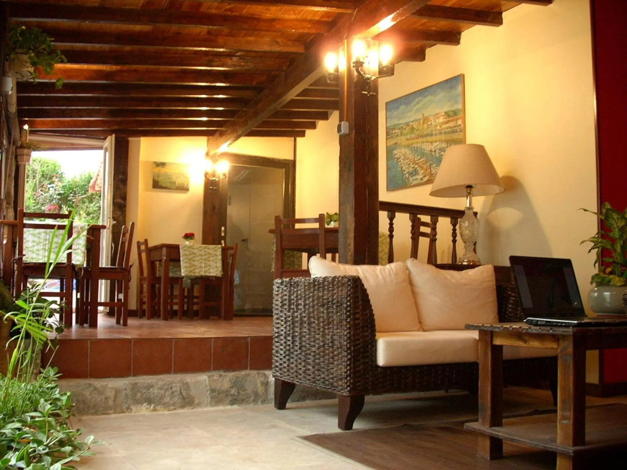 Library in Hotel Itxas Gain Getaria