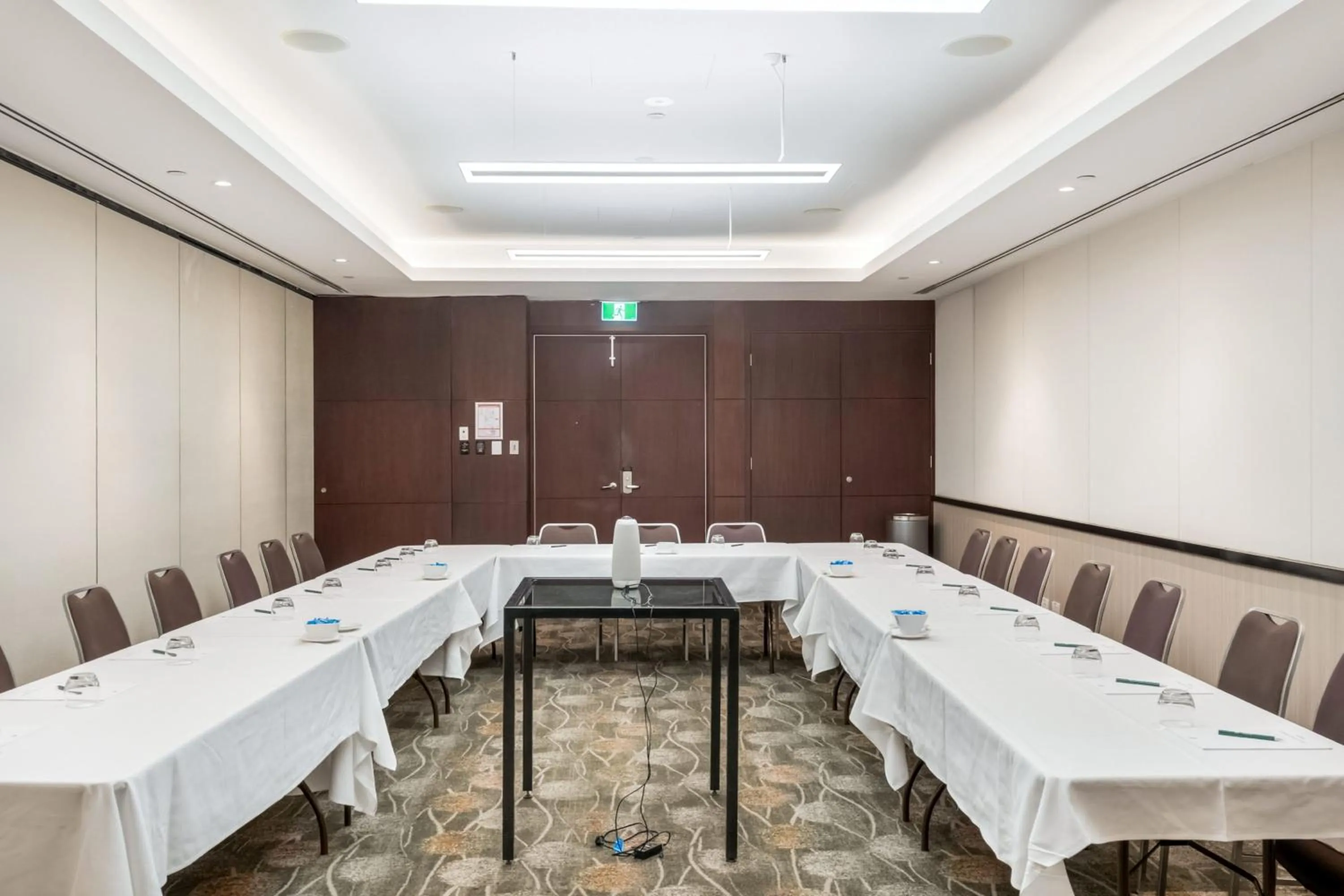 Meeting/conference room in Holiday Inn Perth City Centre by IHG