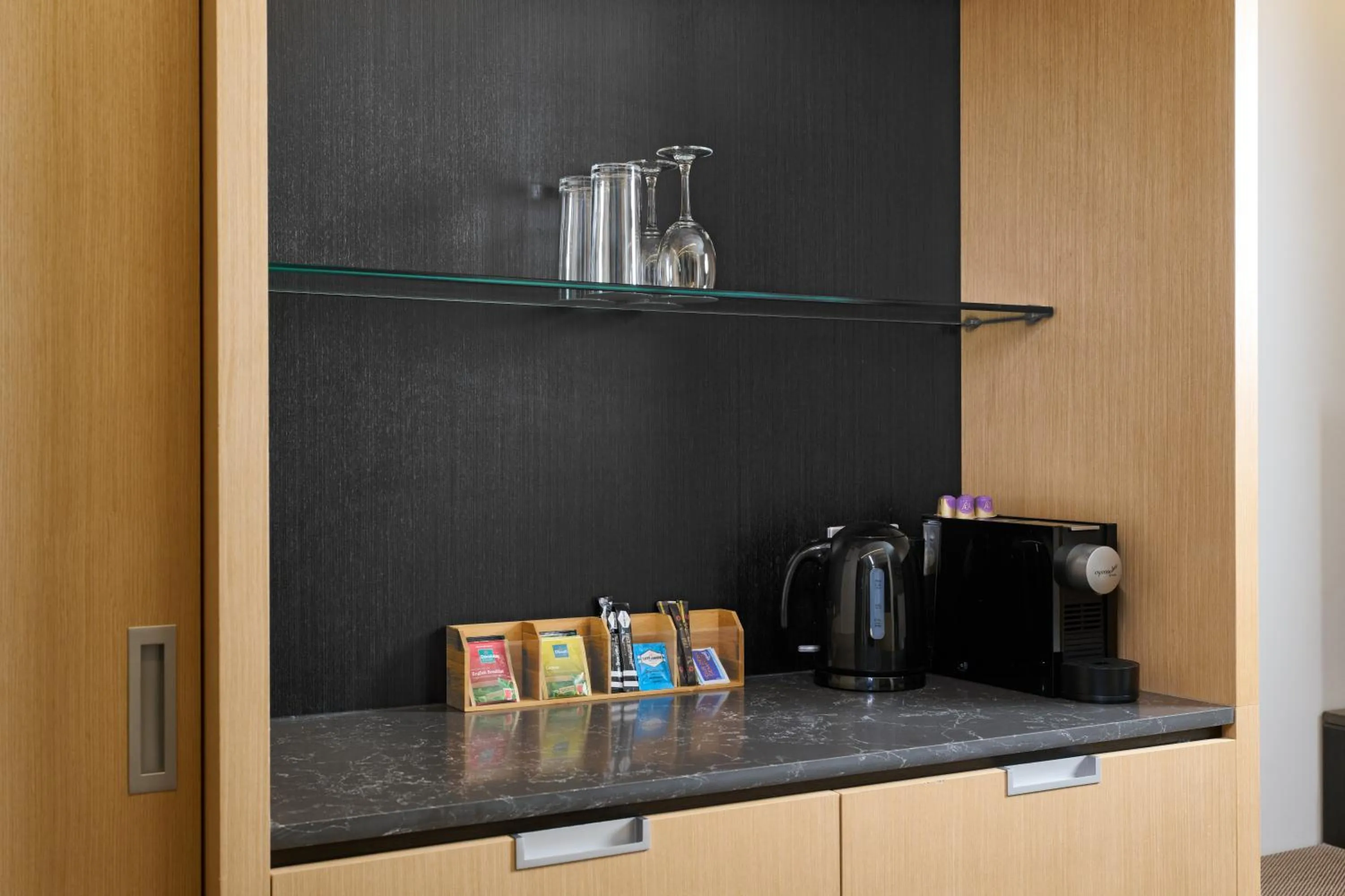 Coffee/tea facilities in Holiday Inn Perth City Centre by IHG