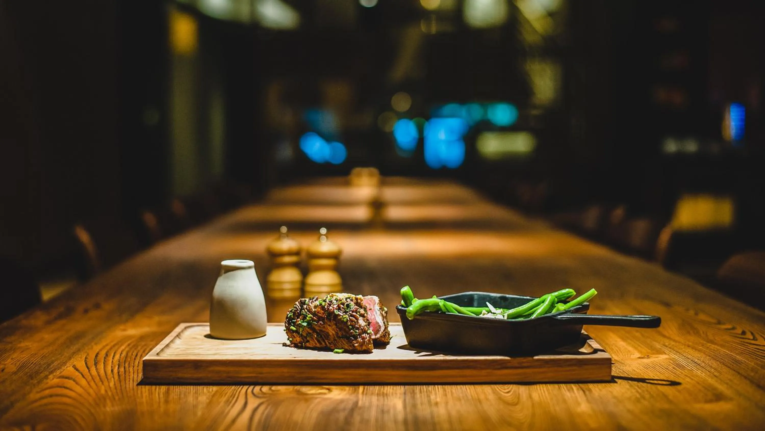 Restaurant/places to eat in Holiday Inn Perth City Centre by IHG