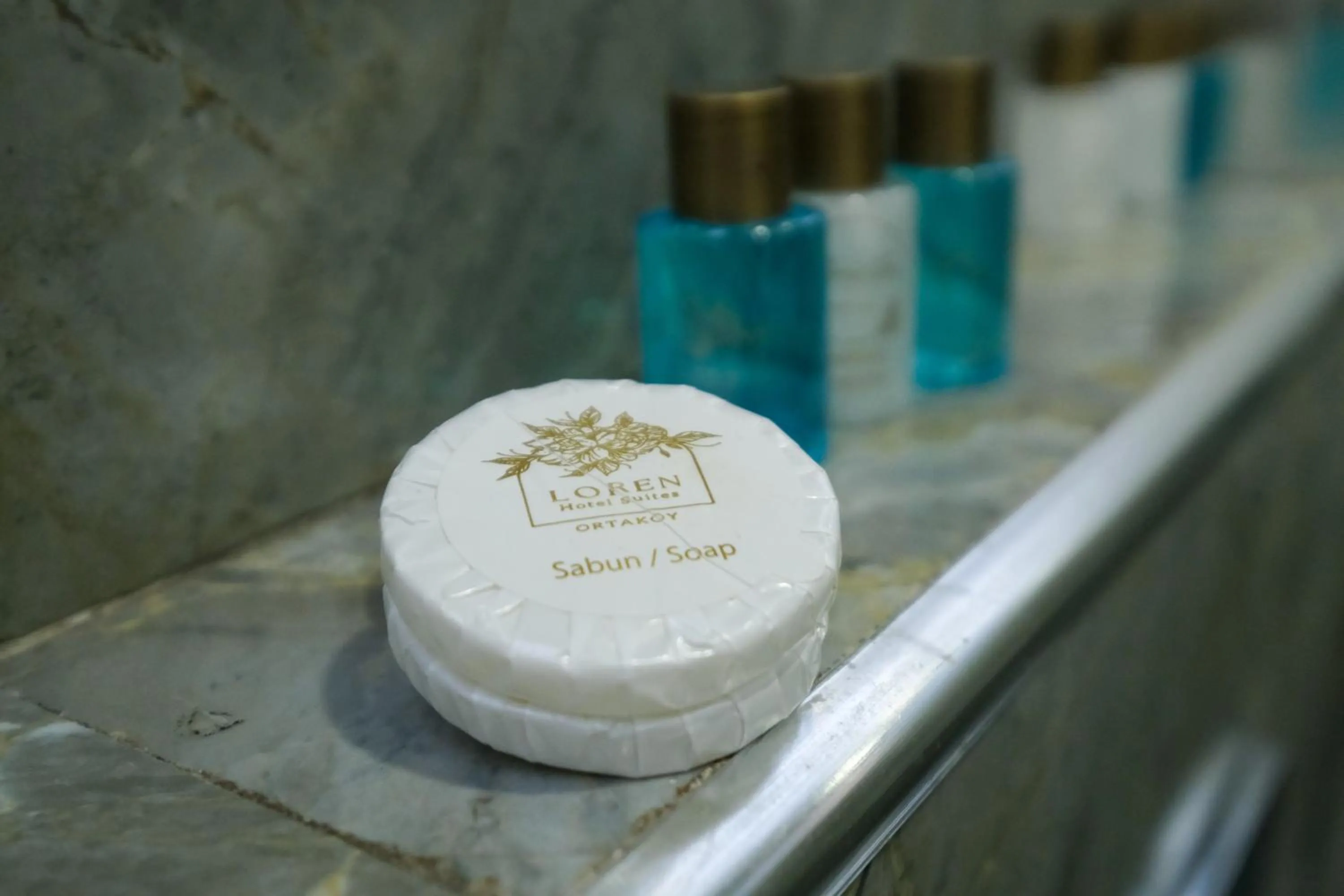 Bathroom in Loren Hotel&Suites