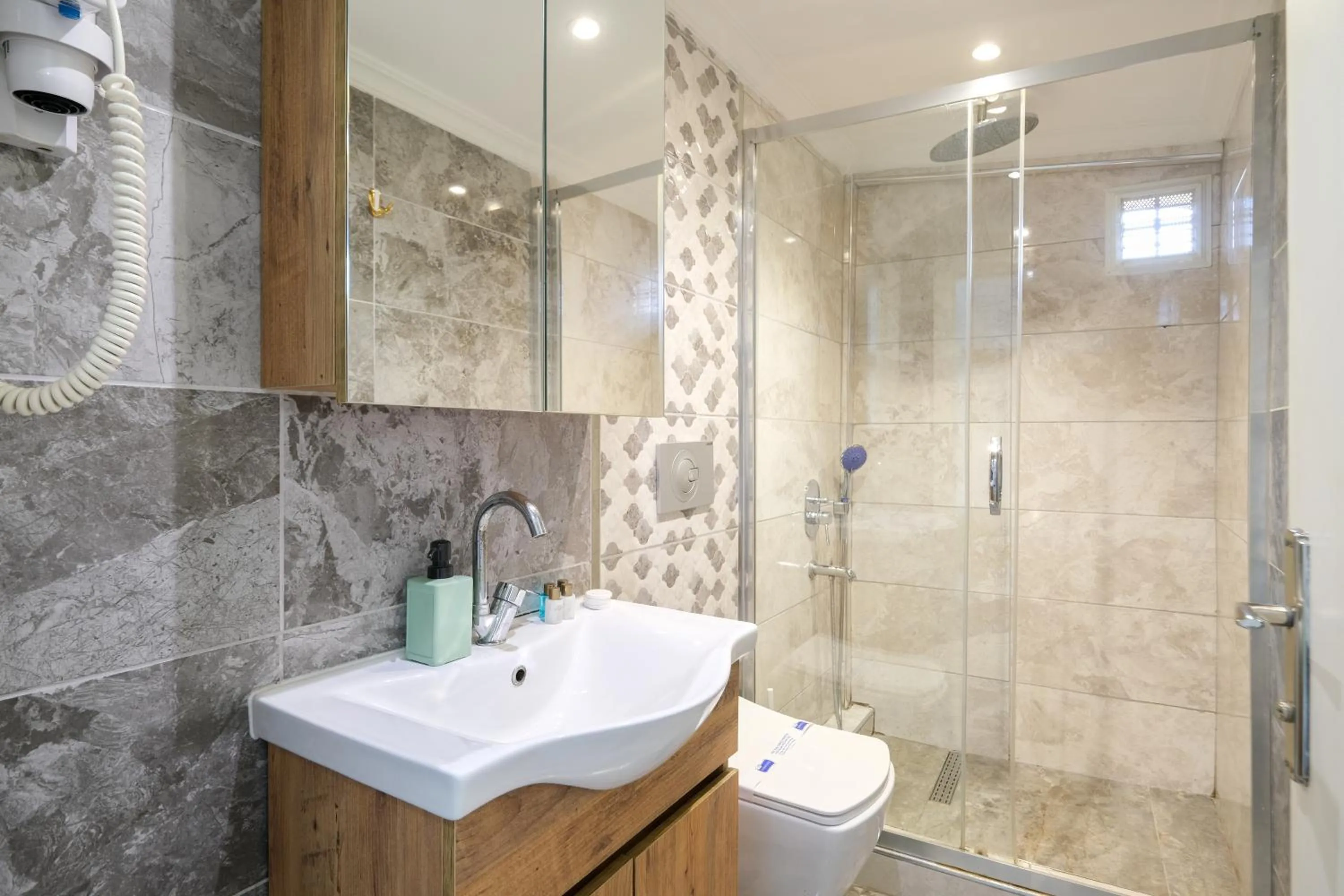 Bathroom in Loren Hotel&Suites