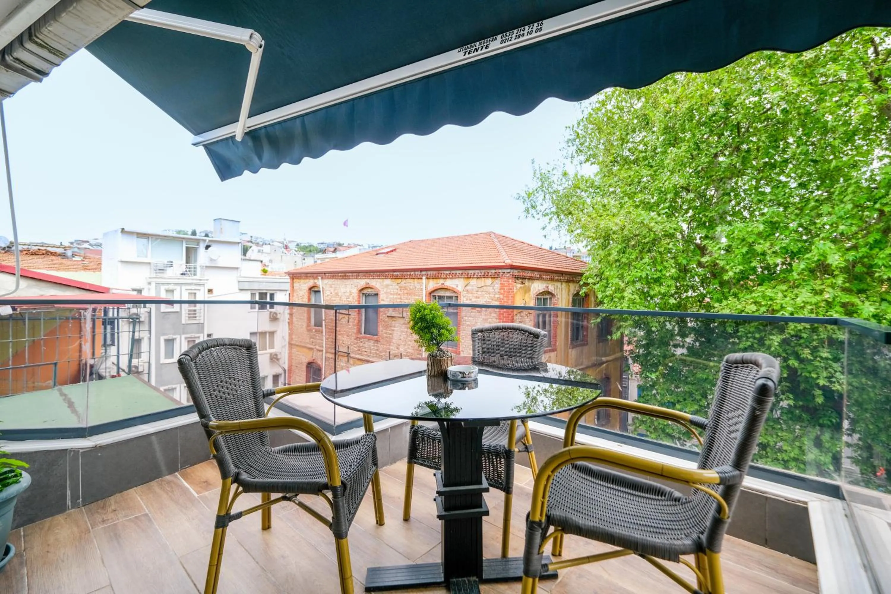 Balcony/Terrace in Loren Hotel&Suites