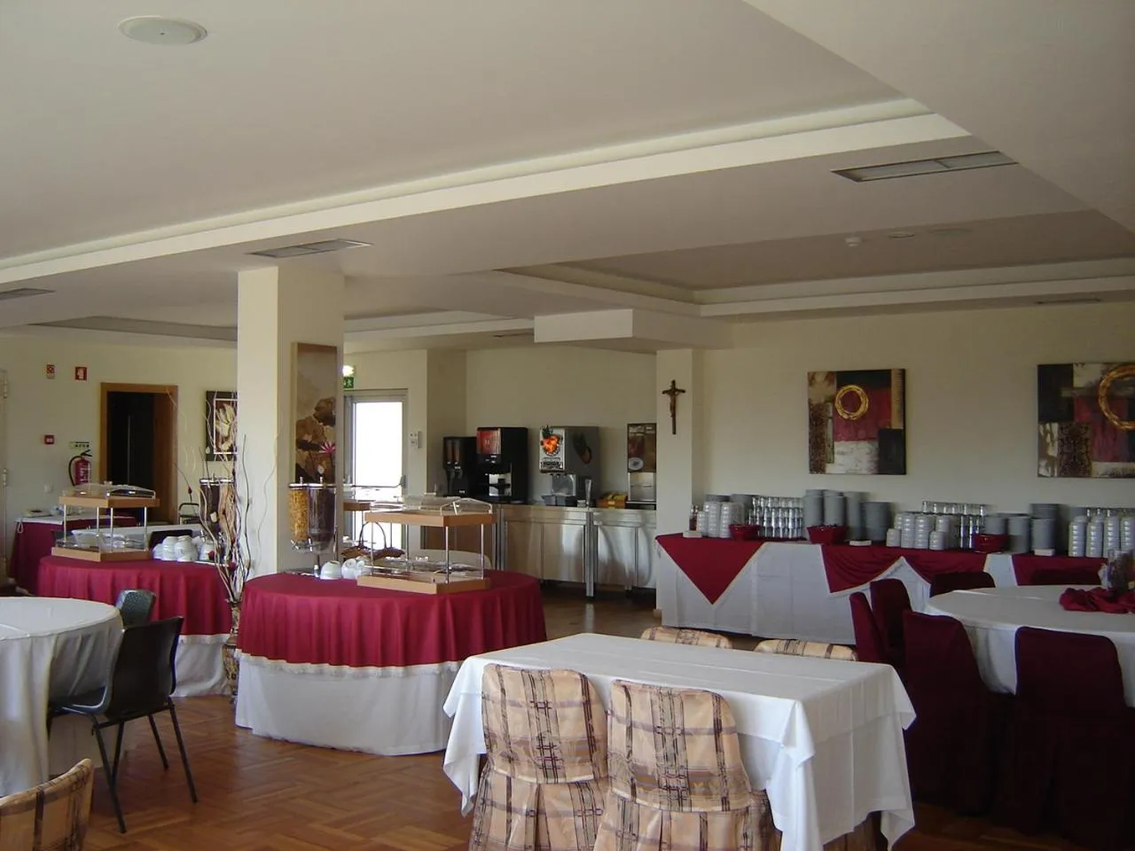 Restaurant/places to eat in Hotel Casa Sao Nuno