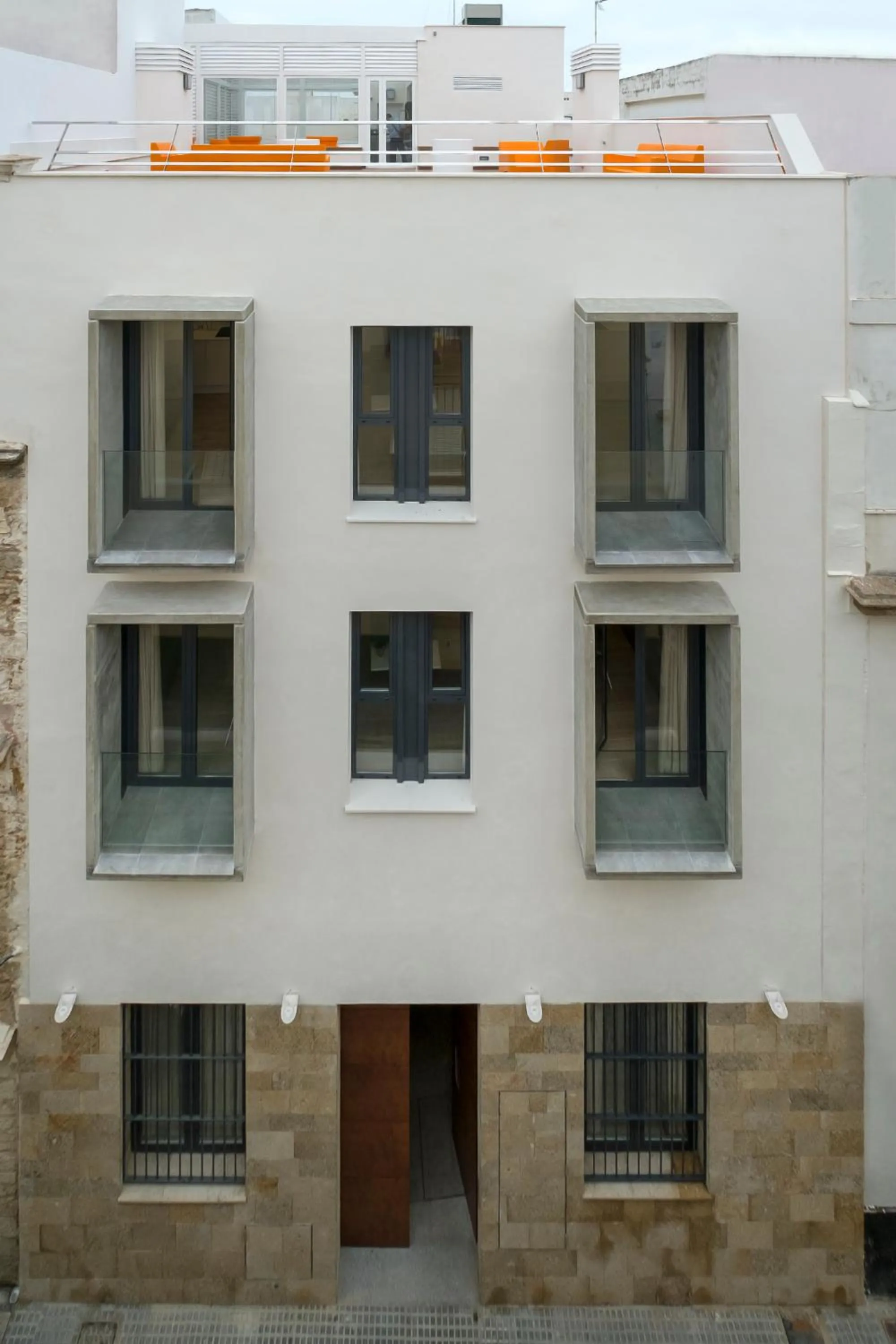 Property building in Apartamentos Maier