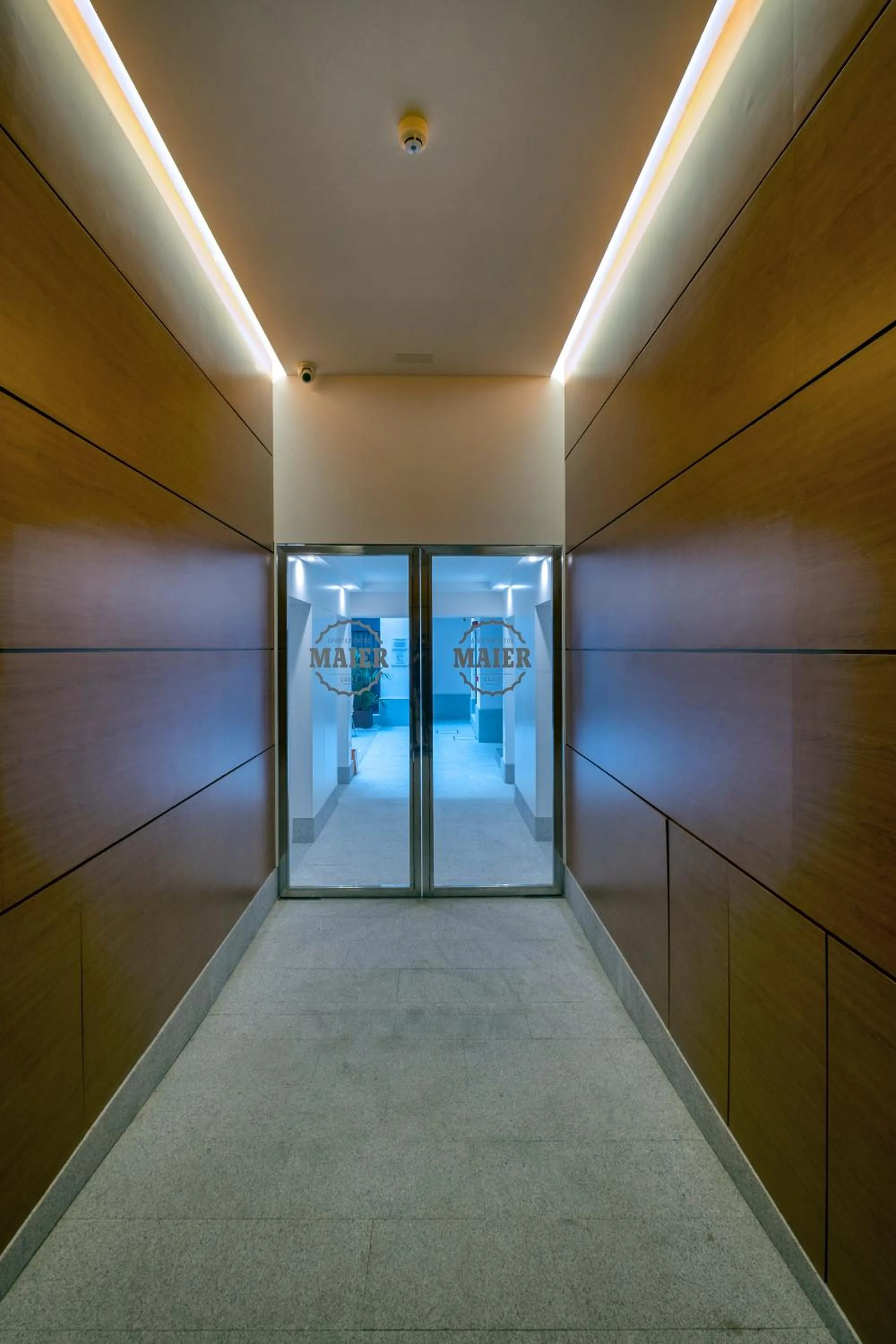 Facade/entrance in Apartamentos Maier