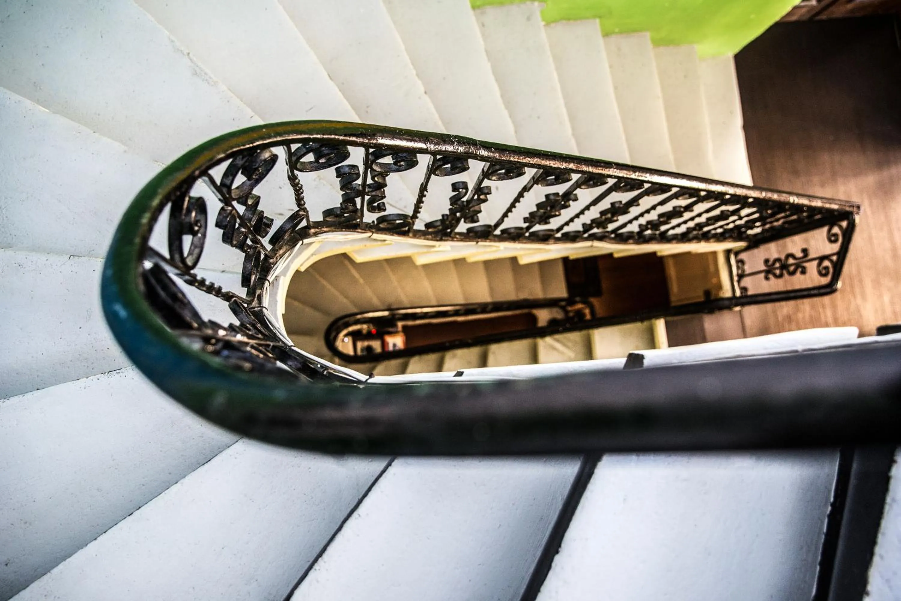 Bird's eye view in Five Trees