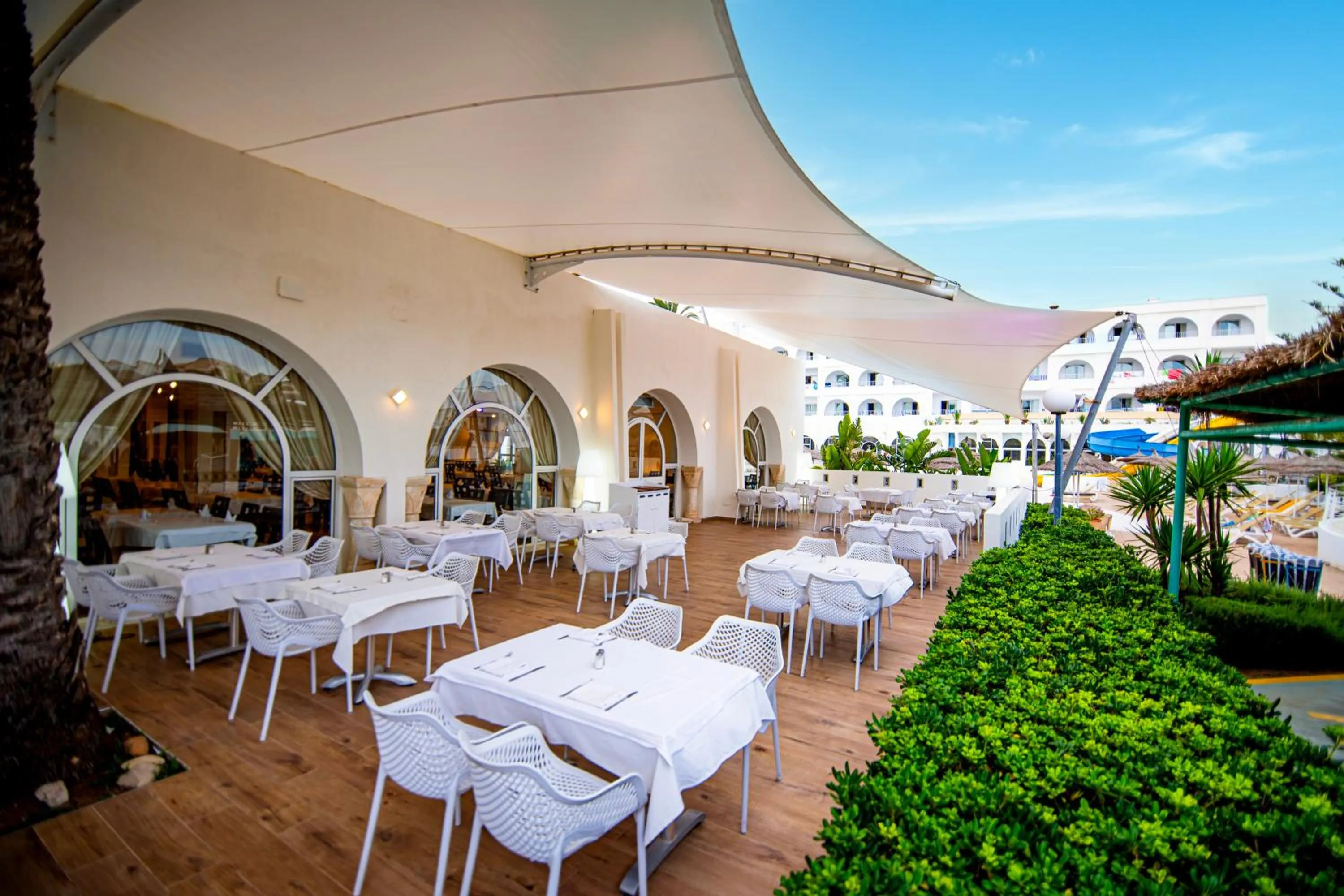 Restaurant/places to eat in El Mehdi Beach Resort ex Primasol El Mehdi