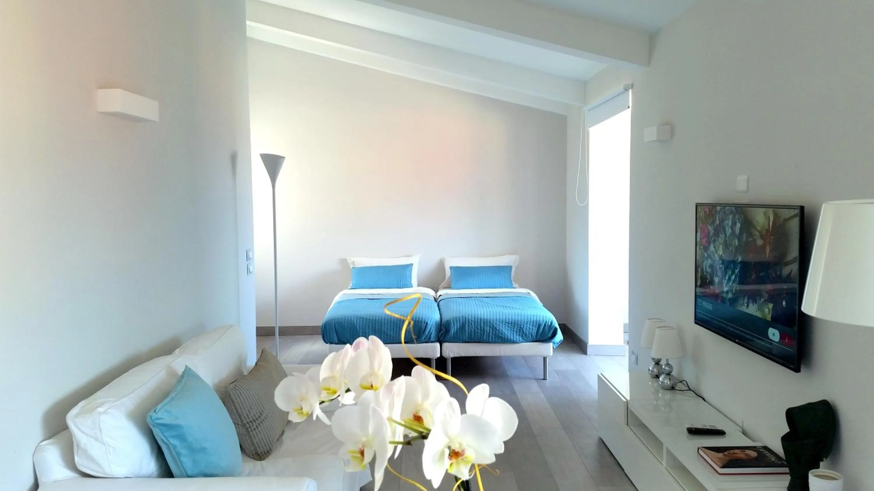 Photo of the whole room in B&B Unique