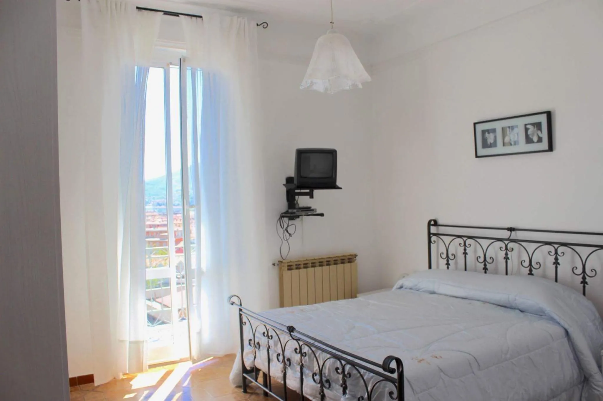Bedroom, Bed in APT Il Rifugio del Marinaio